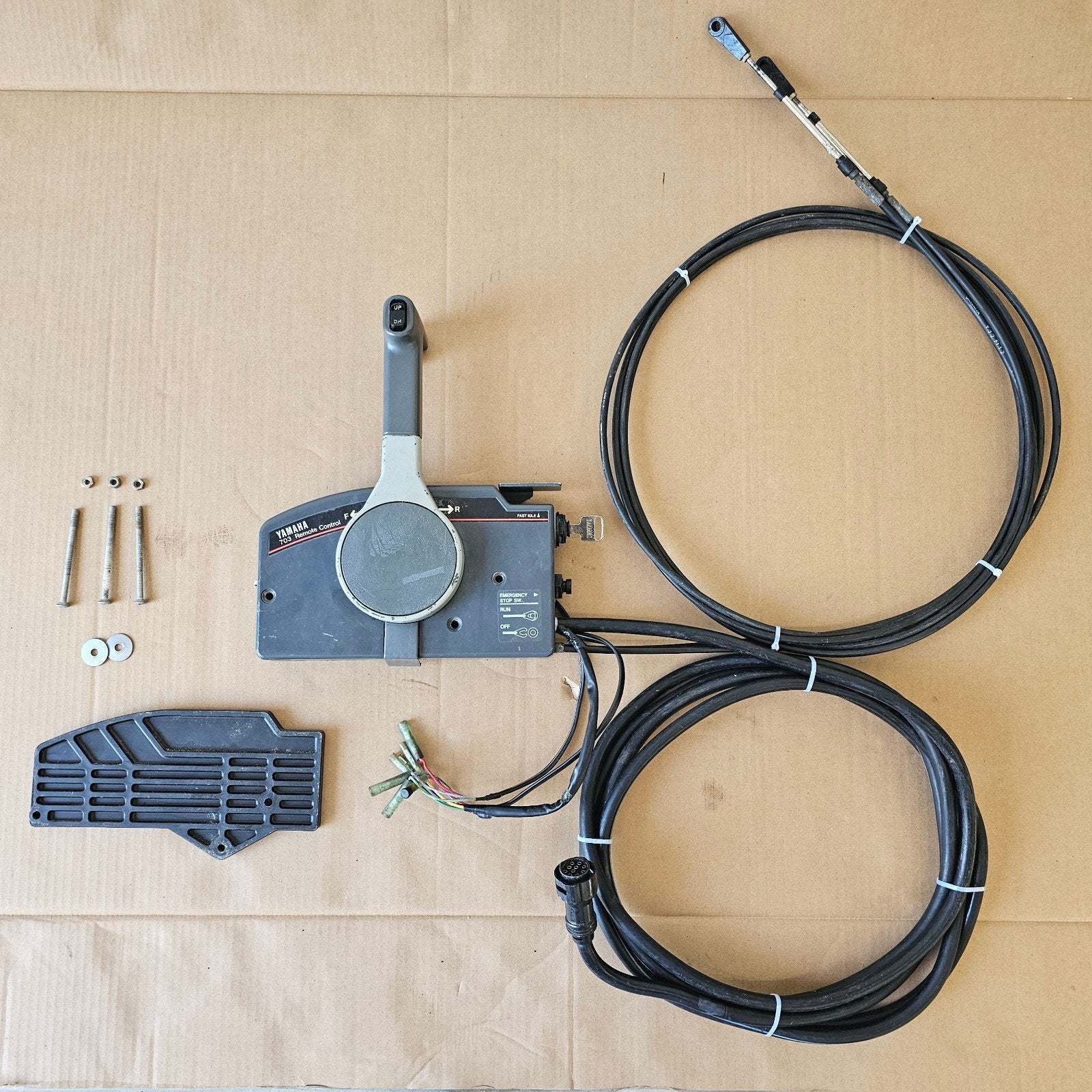 Yamaha 703 afstandsbediening 10 pins kabel powertrim + gas, Ophalen of Verzenden, Motor en Techniek