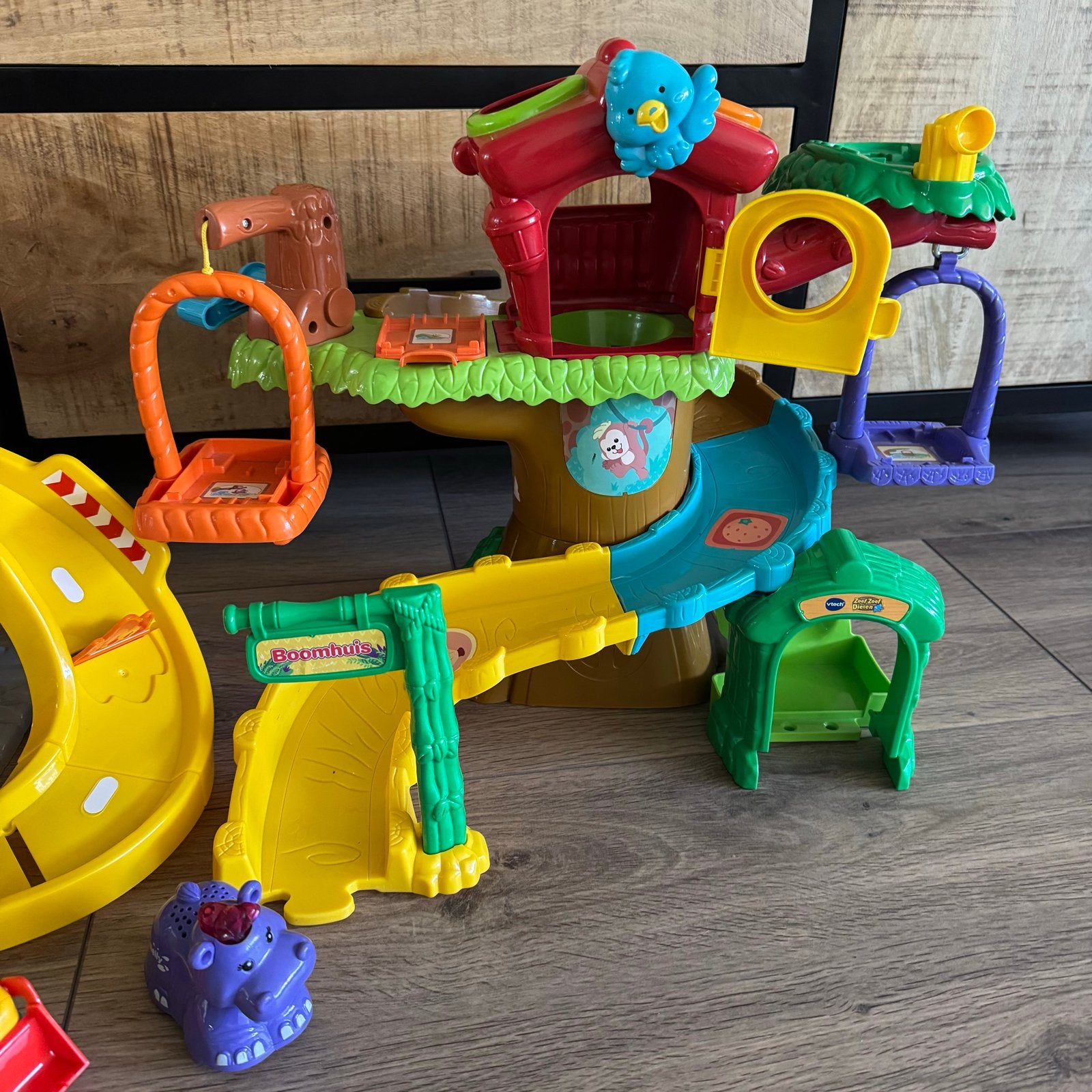 Grote VTech Toet Toet Auto's set met brandweerkazerne, Kinderen en Baby's, Speelgoed | Overig, Ophalen of Verzenden, Gebruikt