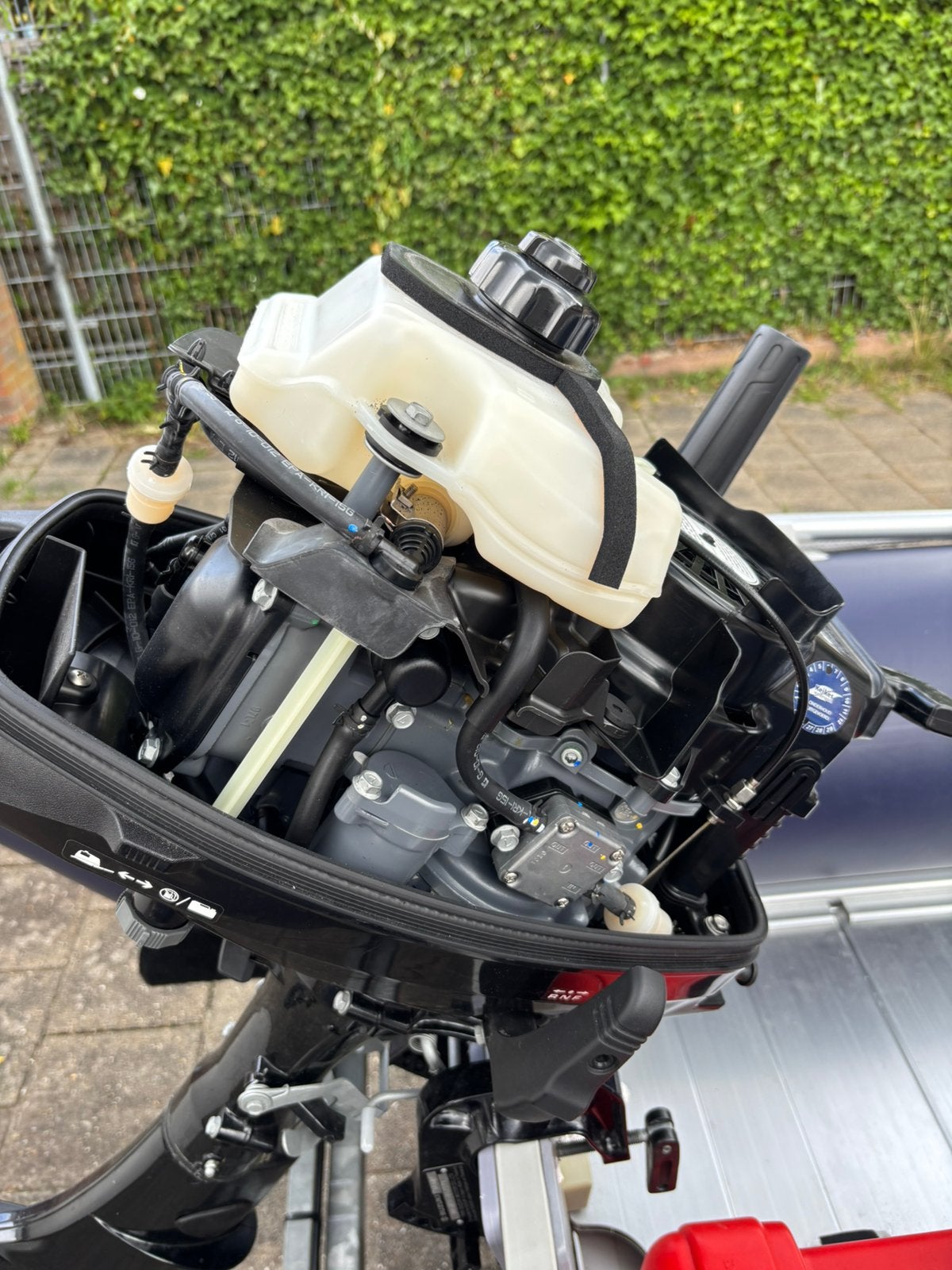 Foto 12 van Beaut TZ300AL Rubberboot met Suzuki DF 6A en Pega Trailer