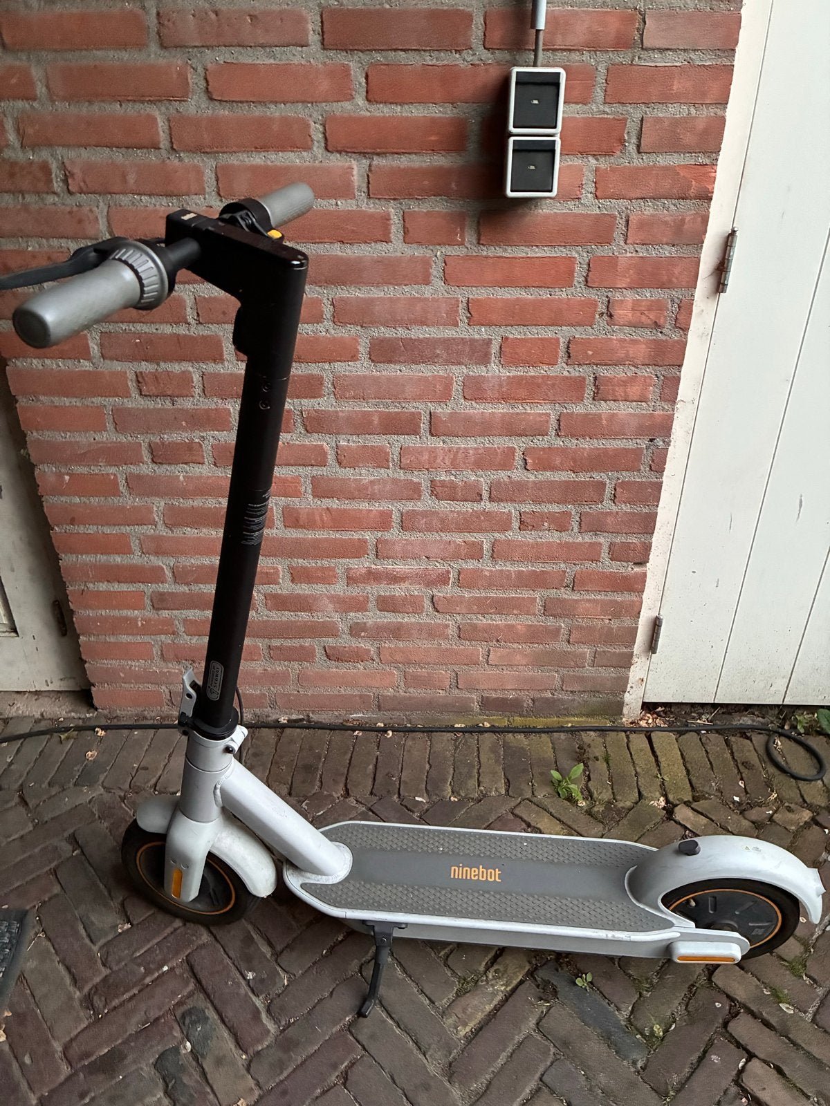Ninebot elektrische step (E-scooter), Ophalen of Verzenden, Gebruikt, Elektrische step (E-scooter)