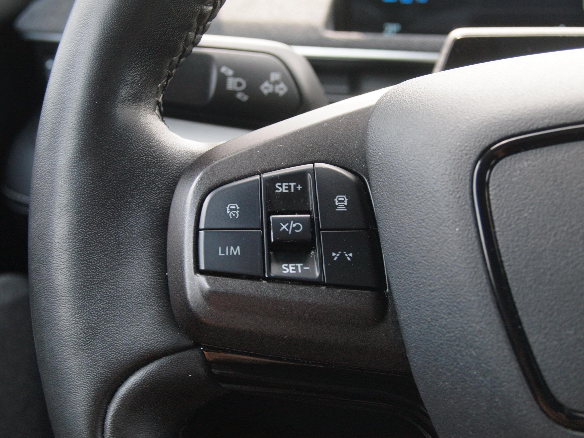 Foto 15 van Ford Mustang Mach-E Extended RWD 98 kWh | Panoramadak | Bang
