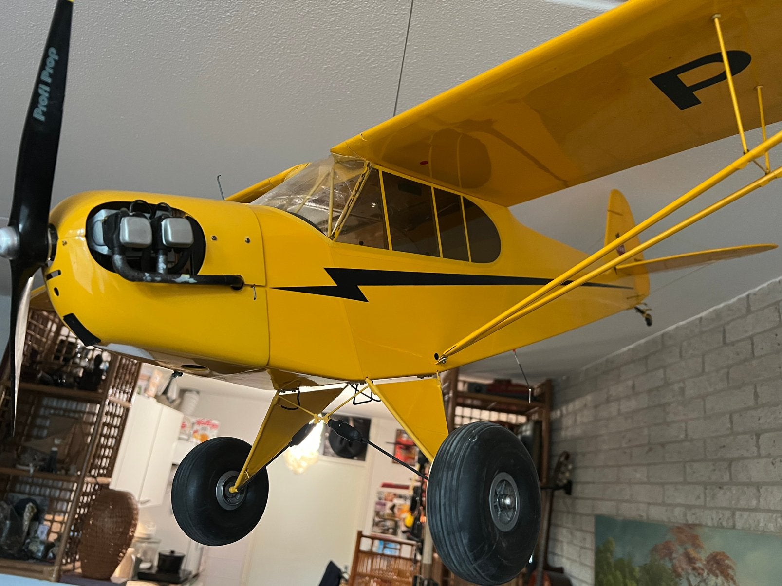 Prachtige zeer gedetailleerde Piper J3  spanwijdte 1.8 meter, Ophalen, Zo goed als nieuw, Elektro