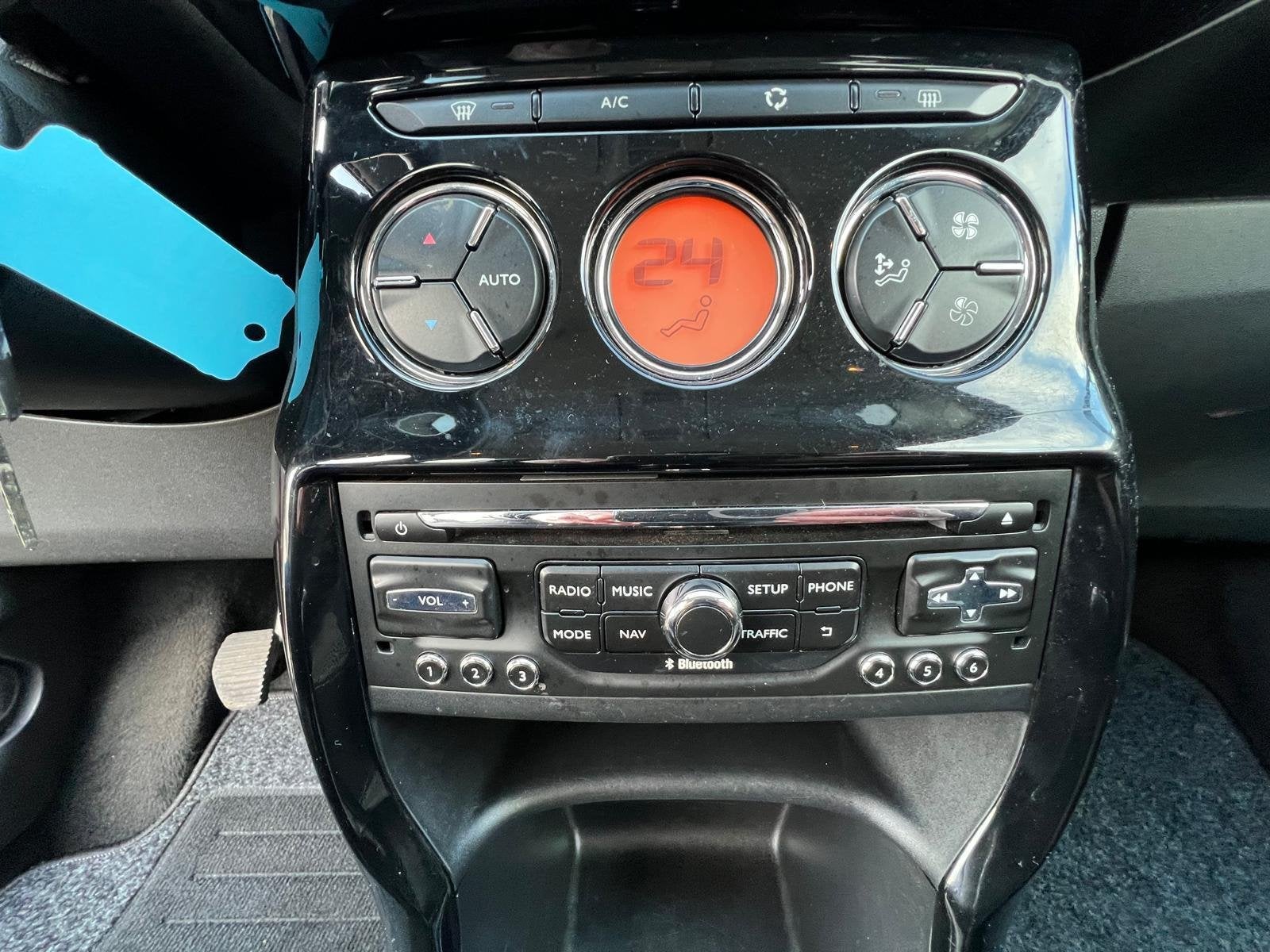 Citroen C3 1.6 E-HDI COLLECTION BJ014 PANORAMA LED, Auto's, Voorwielaandrijving, Euro 5, Stof, Gebruikt