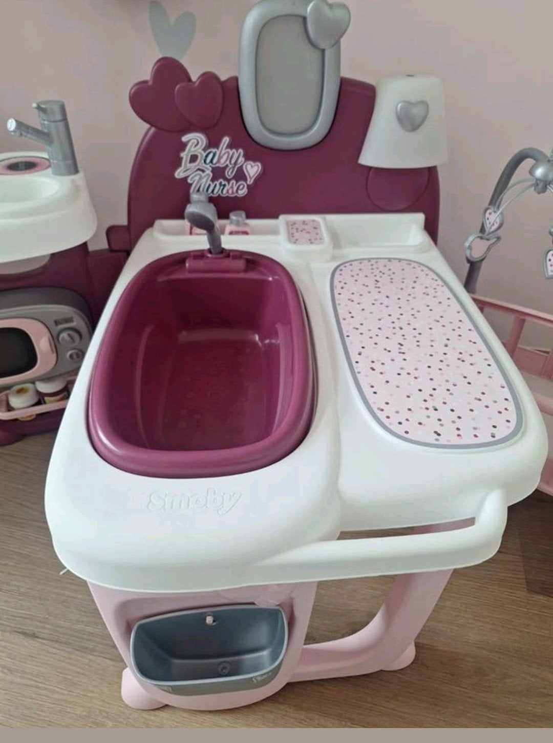 Poppenbed/poppen kinderstoel/poppenbadje, Ophalen, Zo goed als nieuw, Babypop