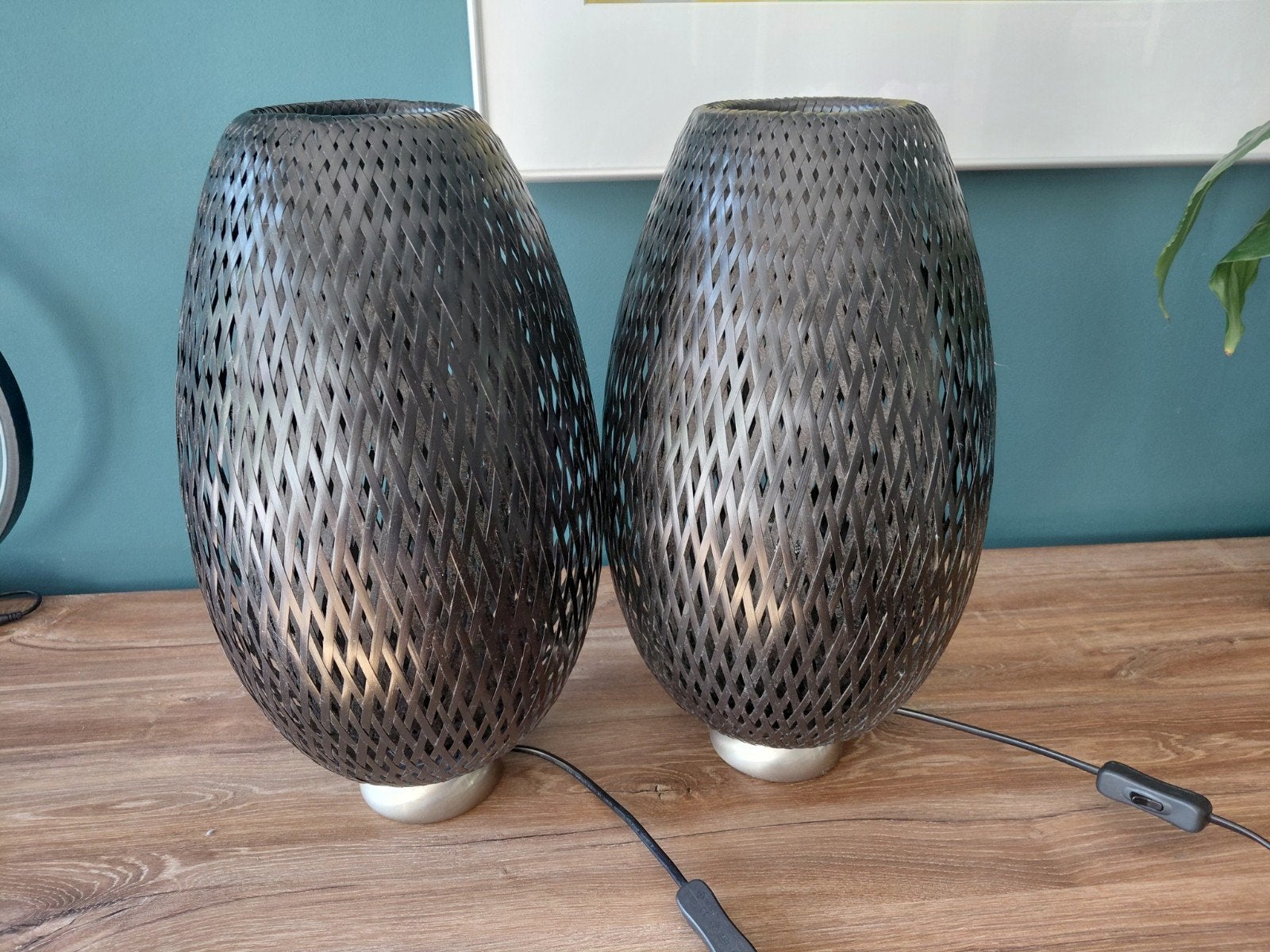 2x IKEA Böja tafellamp zwart - Uitstekende staat, Ophalen of Verzenden, Zo goed als nieuw