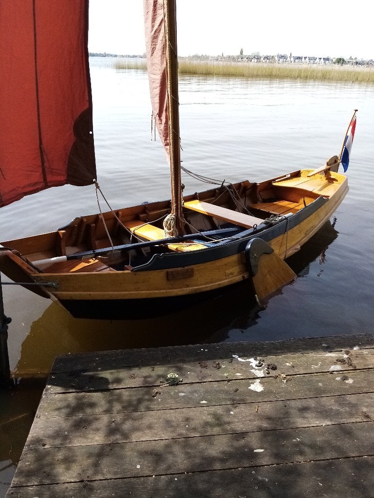 kleine friese eikenhouten zeilschouw, Watersport en Boten, Open zeilboten, Ophalen, Gebruikt, Inclusief zeilen, Overige typen