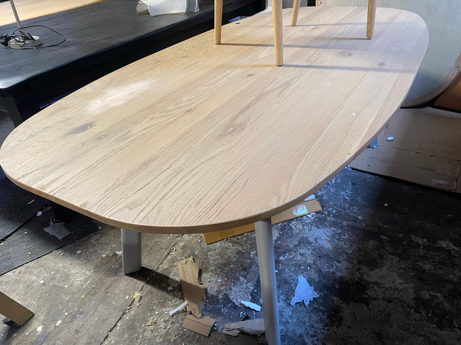 Deense ovale eettafel van massief blank eikenhout, Ophalen, 100 tot 150 cm, Eikenhout, Vijf personen of meer