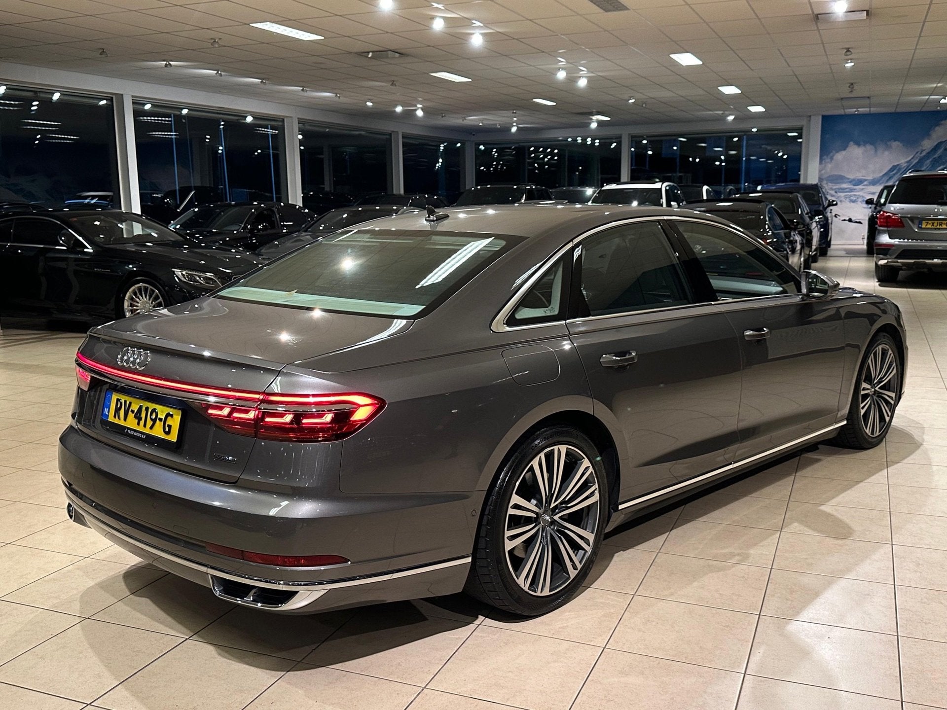 Audi A8 50 TDI Quattro/1e Eig/BTW/Massage/Matrix/Top, Auto's, Automaat, Gebruikt, Bedrijf, Sedan