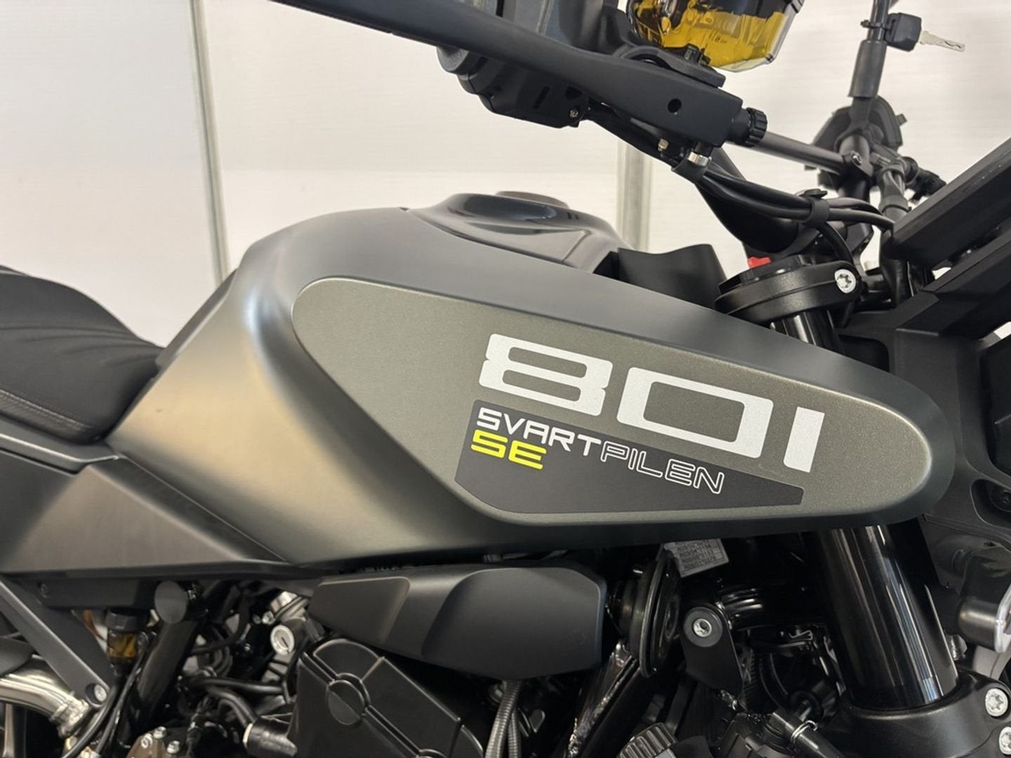 Husqvarna SVARTPILEN 801 (bj 2026), Motoren, Motoren | Husqvarna, 2 cilinders, Bedrijf, Onbekend, Meer dan 35 kW