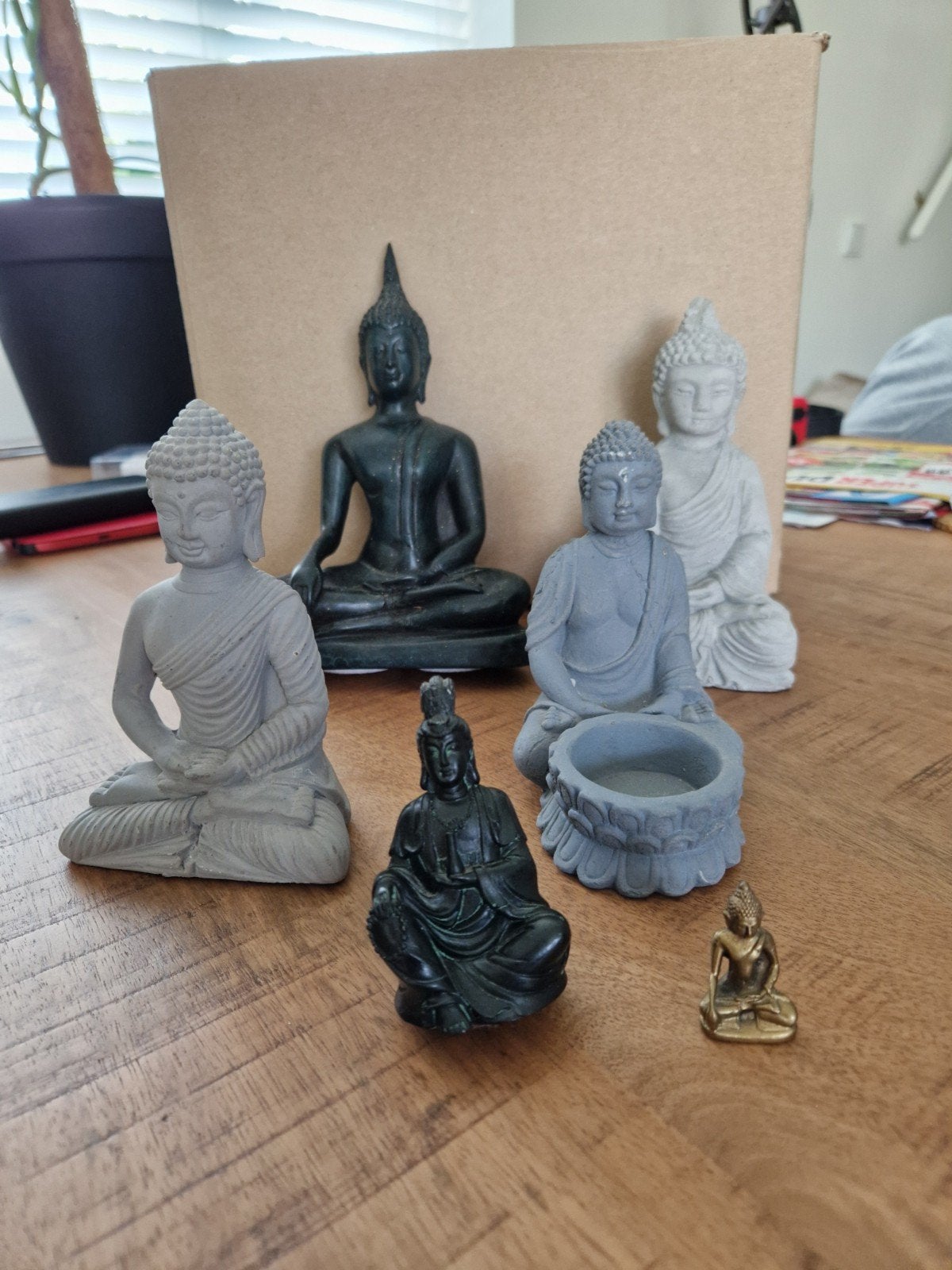 Diverse boeddha's, Ophalen