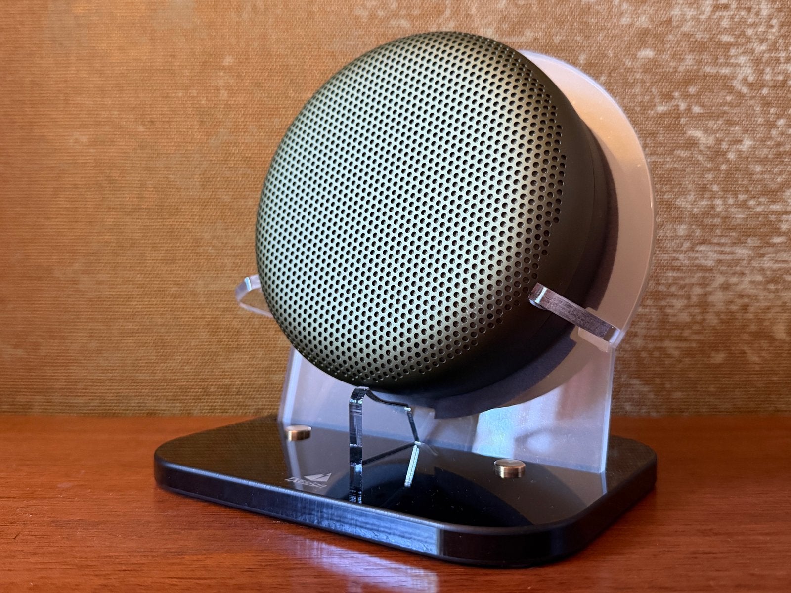 Bang & Olufsen B&O A1 tafelhouder, Audio, Tv en Foto, Luidsprekers, Ophalen, Zo goed als nieuw, Draagbare speaker, Bang & Olufsen