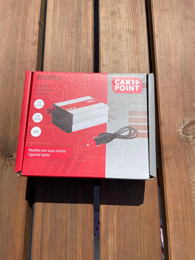 CAR>>POINT Omvormer 12V naar 230V 150W/300W USB, Auto diversen, Ophalen of Verzenden, Nieuw