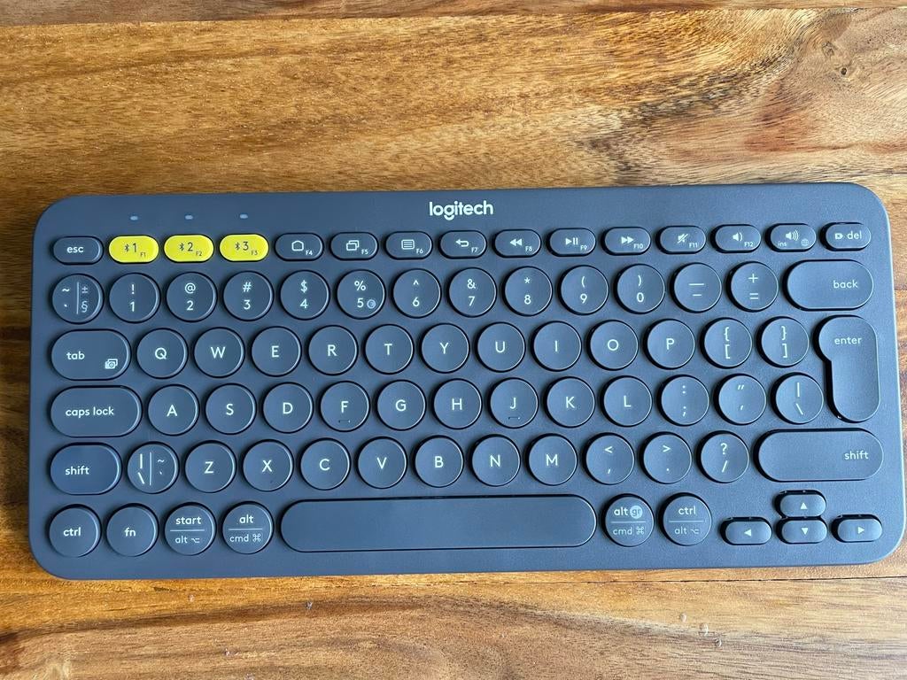 Logitech Y-R0056 Draadloos Bluetooth Toetsenbord - Nieuw, Multimediatoetsen, Nieuw, Ophalen of Verzenden, Draadloos