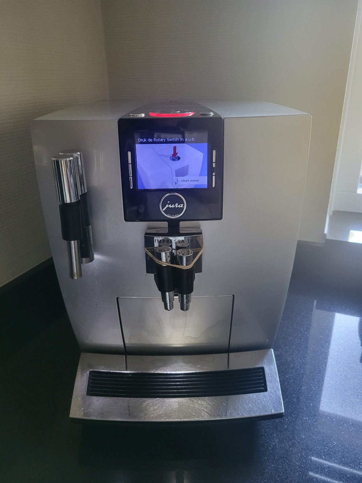 Jura koffiemachine Impressa J9 One touch, Witgoed en Apparatuur, Koffiezetapparaten, Gebruikt, 10 kopjes of meer, Koffiemachine