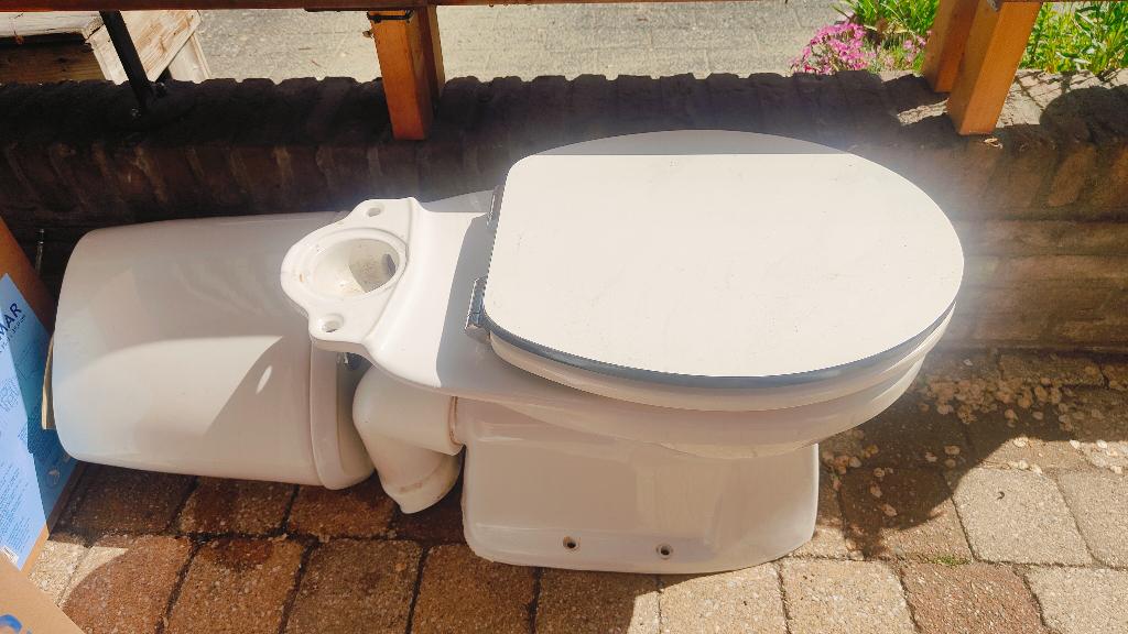 Sphinx wc pot incl. Reservoir, Ophalen, Gebruikt, Toilet