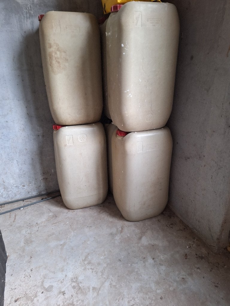 jerrycans, Minder dan 75 liter, Ophalen, Gebruikt, Kunststof