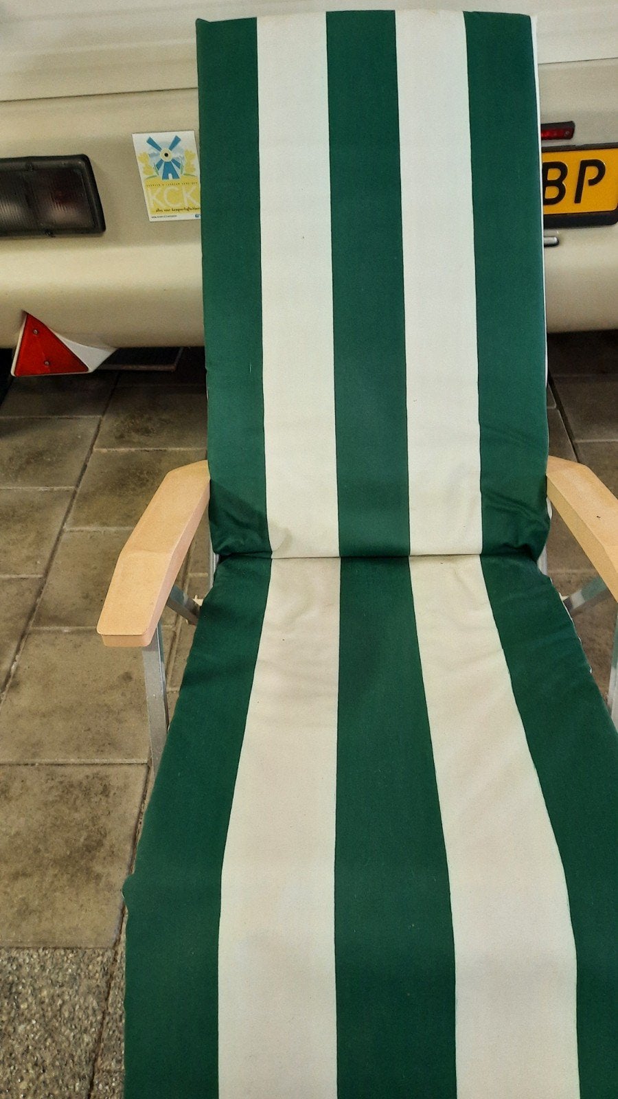 Comfortabele campingstoel -met groen/wit gestreept, Caravans en Kamperen, Ophalen, Gebruikt, Campingstoel