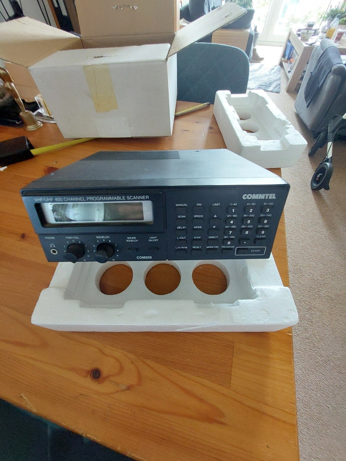 CommTel COM205 VHF/UHF 400 Kanaals Programmeerbare Scanner, Ophalen of Verzenden, Zo goed als nieuw, 200 tot 500 kanalen
