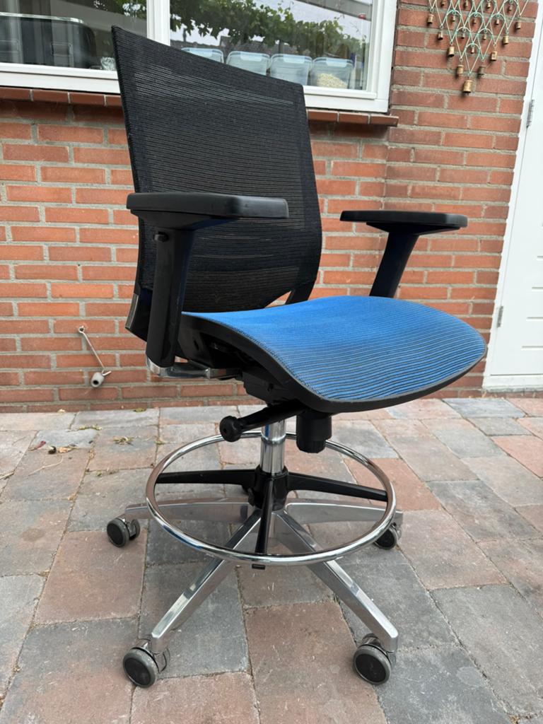 Buro/baliestoel tot 82 cm hoog, Ophalen, Zwart, Zo goed als nieuw, Bureaustoel