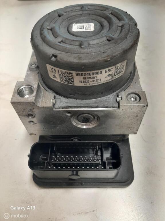 ABS pomp  Peugeot 208 9802460980 9814482680, Auto-onderdelen, Gebruikt, Ophalen of Verzenden