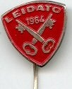 Speldje LEIDATO 1964 LEIDEN LEIDSE SLEUTELS (A5), Ophalen of Verzenden, Gebruikt, Overige onderwerpen