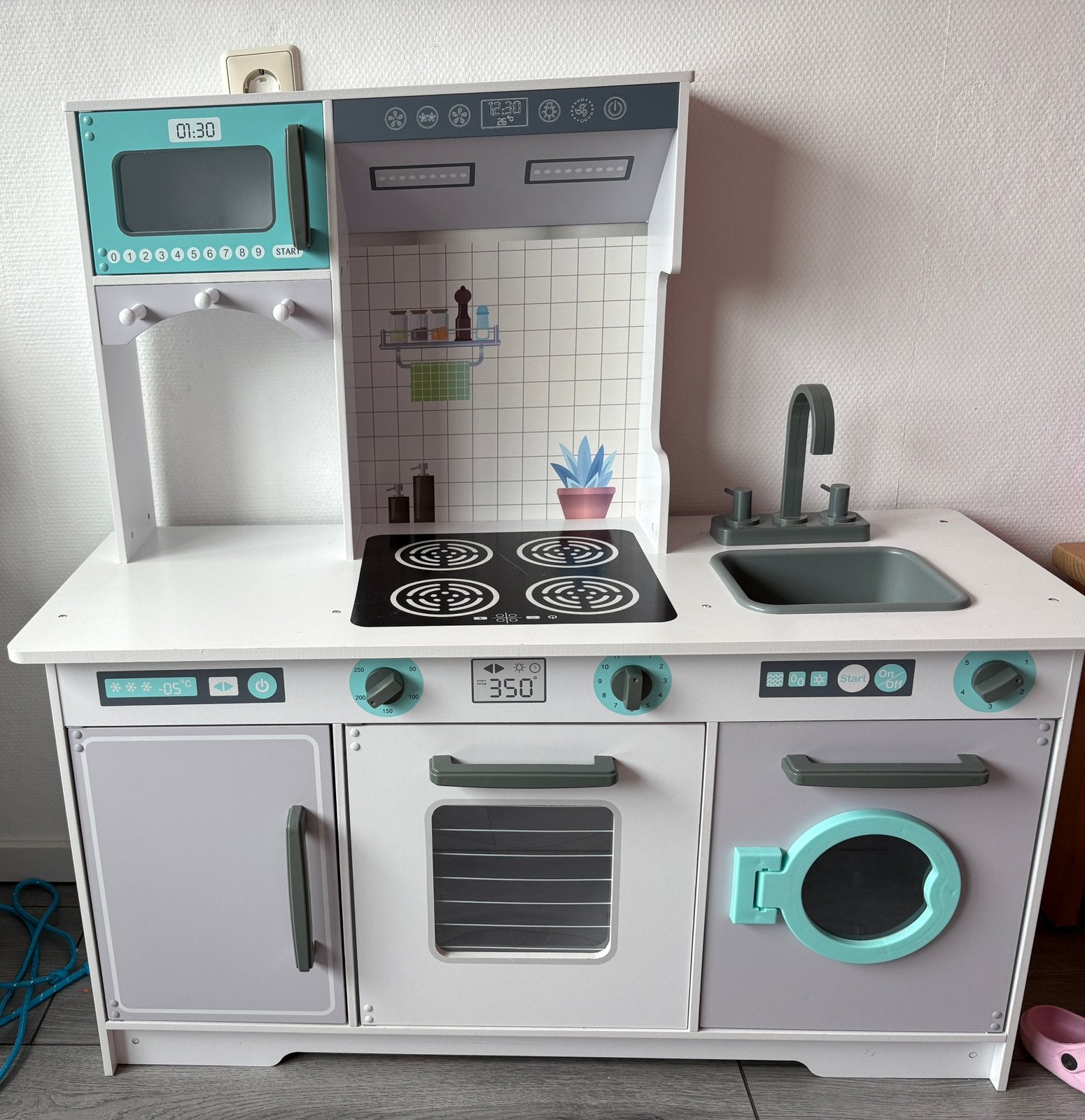 Kinderkeuken met toebehoren, Ophalen, Zo goed als nieuw
