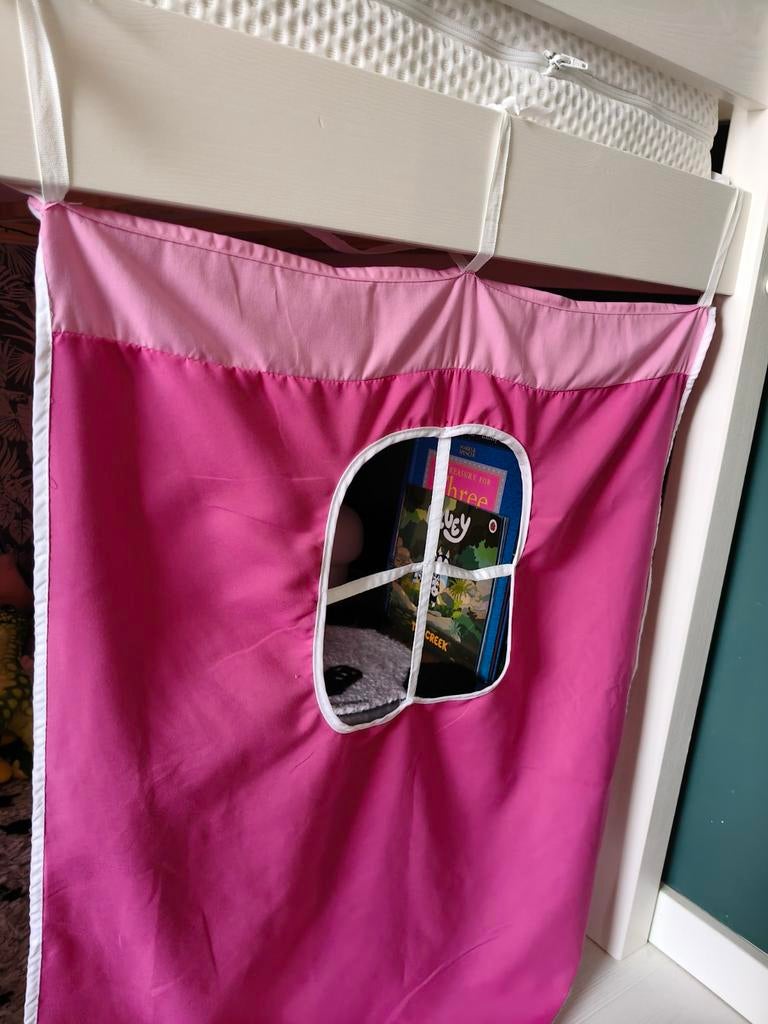 Roze bedgordijntjes voor hoogslaper of stapelbed, Ophalen of Verzenden, Zo goed als nieuw, Gordijnen of Lamellen