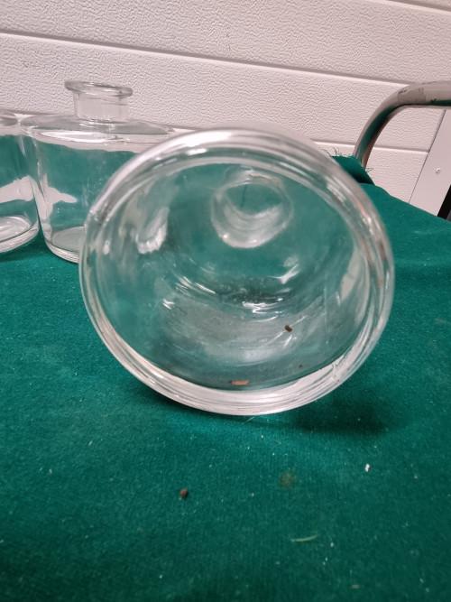 Vaas flesjes glas vier stuks, Huis en Inrichting, Woonaccessoires | Vazen, Ophalen of Verzenden, 'T Olde Gre-j, Info@toldegrej.nl