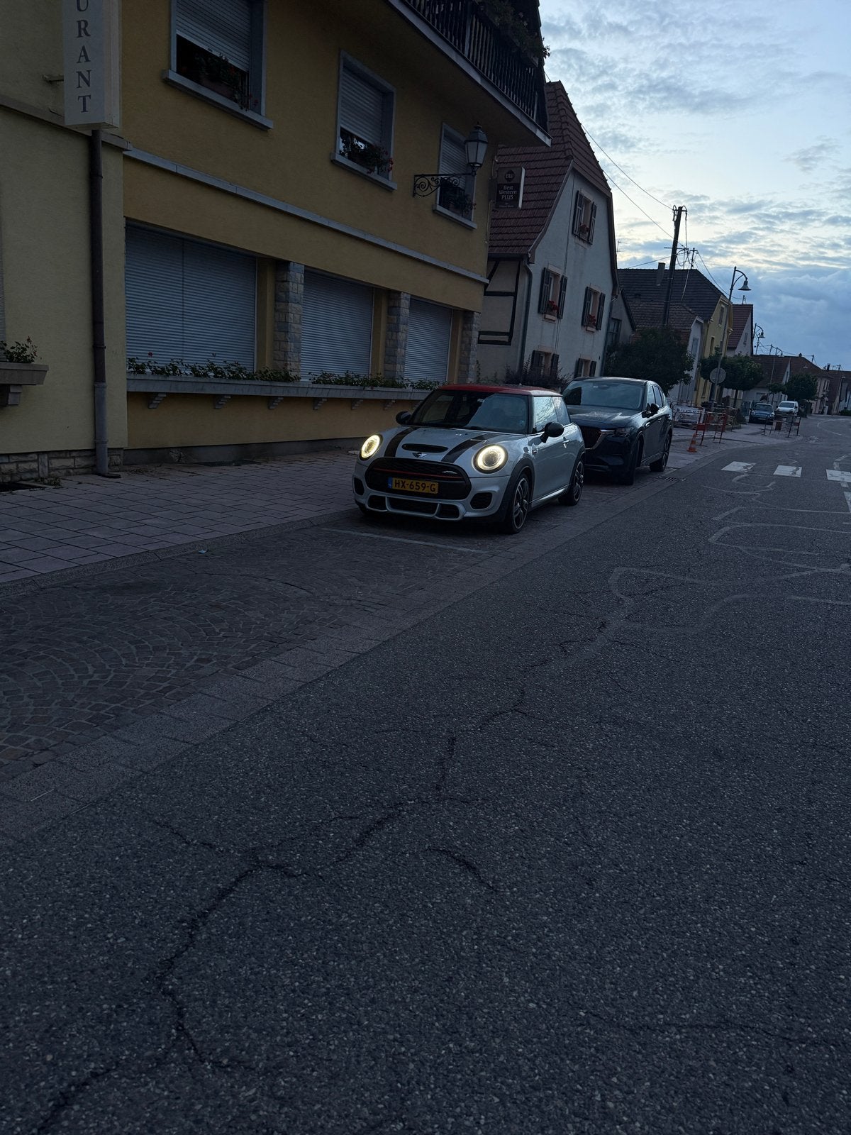 Mini 2.0 John Cooper Works 3D 2016 Wit, Auto's, Mini, 1195 kg, Zwart, 4 cilinders, 4 stoelen