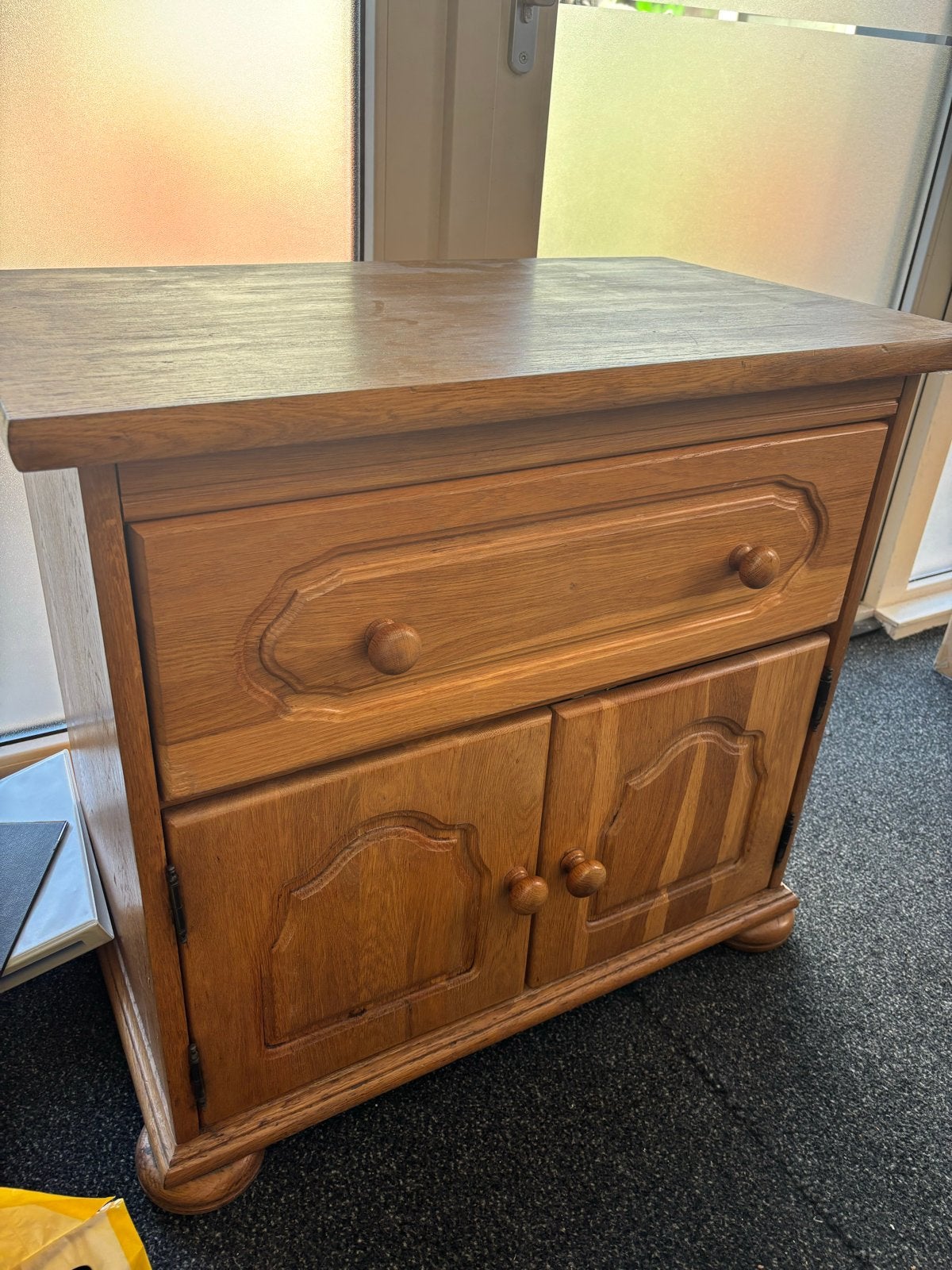 Houten kastje met lade en deurtjes - 80x73x45 cm, Ophalen, Gebruikt
