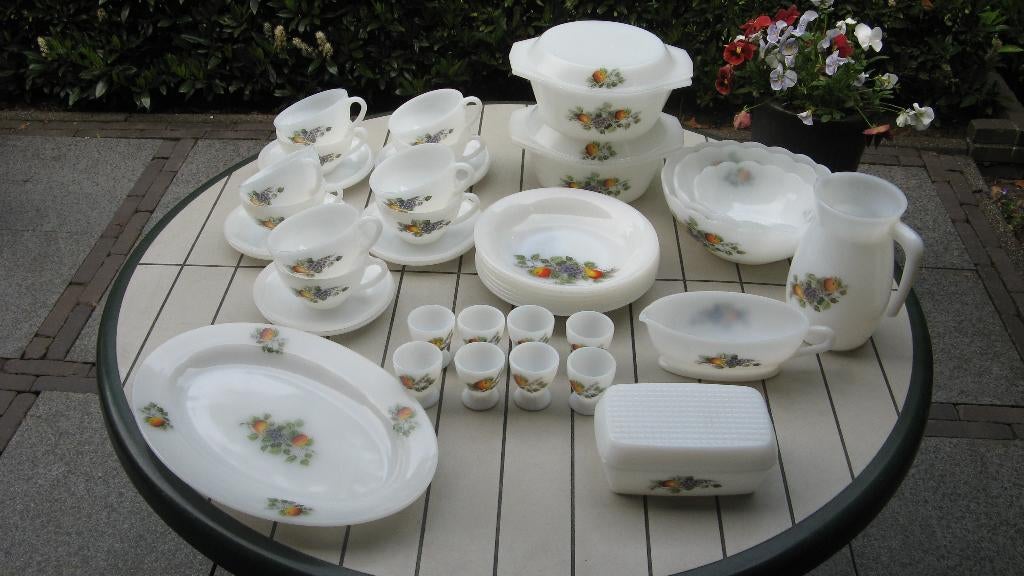 Arcopal servies  Fruit de France izgs, Huis en Inrichting, Ophalen of Verzenden, Overige stijlen, Compleet servies, Glas