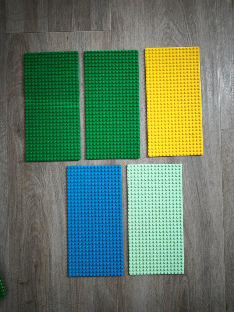 5 Lego bouwplaten grondplaten 16x32 geel blauw groen mint, Ophalen of Verzenden, Gebruikt, Grondplaat, Lego
