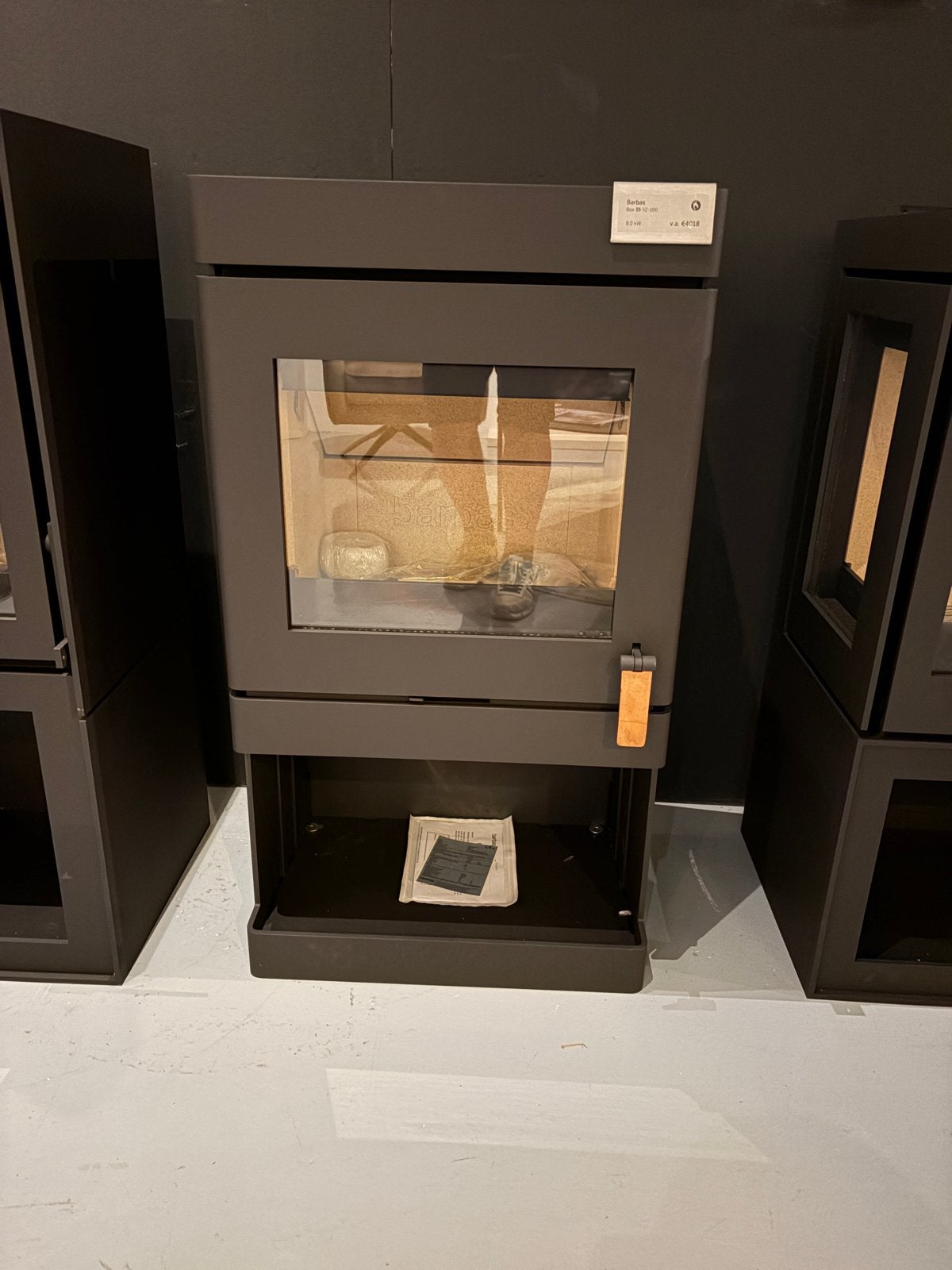 Barbas Houtkachel Showroommodellen - 25% Korting, Ophalen, Houtkachel, Zo goed als nieuw, Inbouw