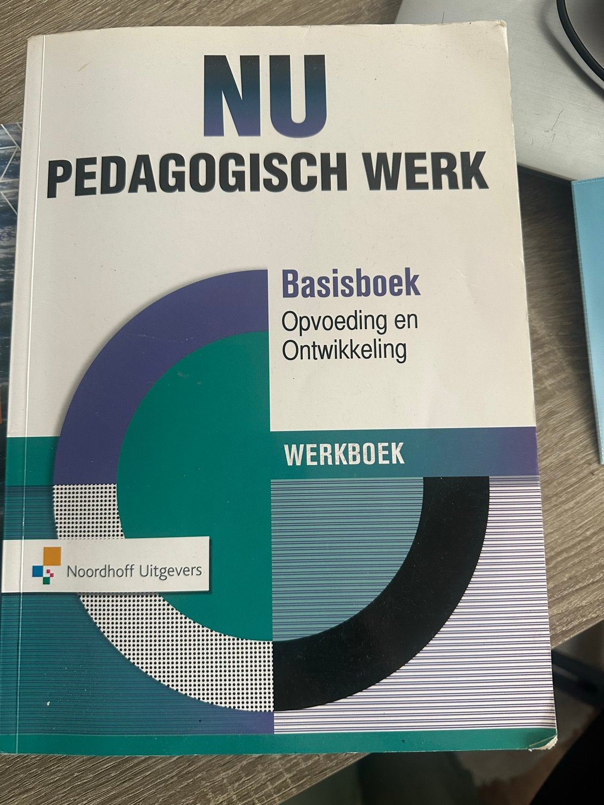 NU Pedagogisch Werk Basisboek Opvoeding en Ontwikkeling, Ophalen, Gamma, Zo goed als nieuw, MBO