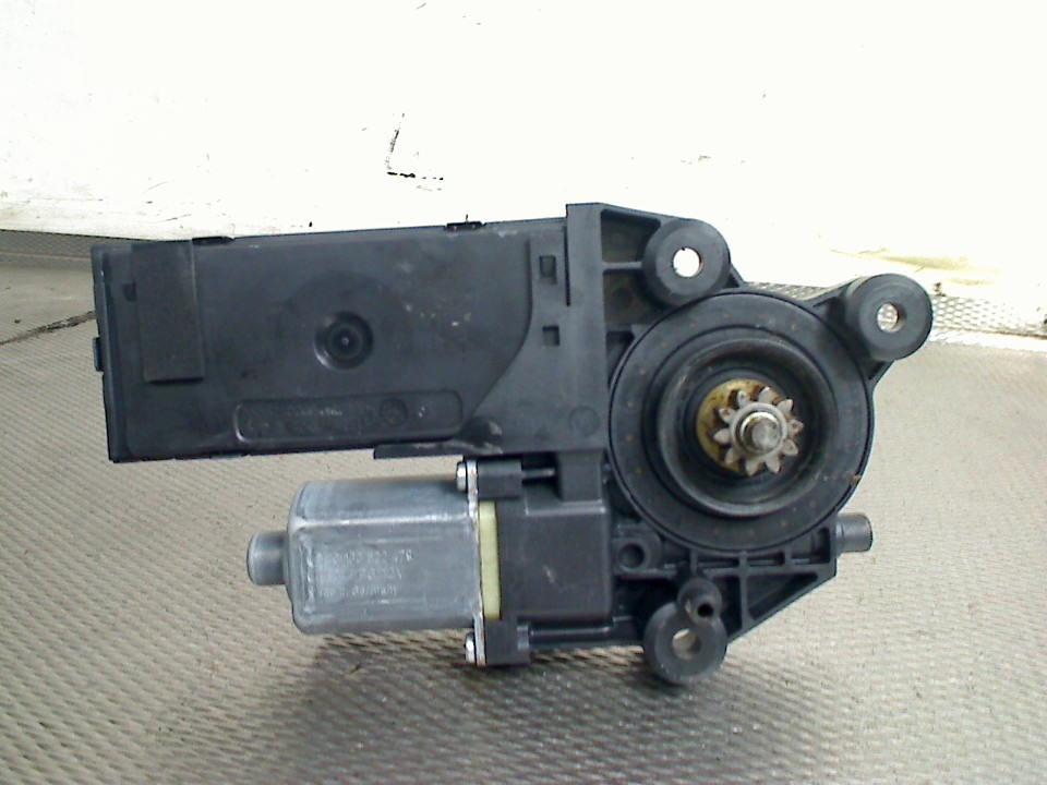 Motor Raammechaniek Links Voor Megane III Grandtour (KZ), Gebruikt, Renault Deutschland AG, Dialog.deutschland@renault.de, Peter-Huppertz-Straße 5, Köln 51063, , Duitsland