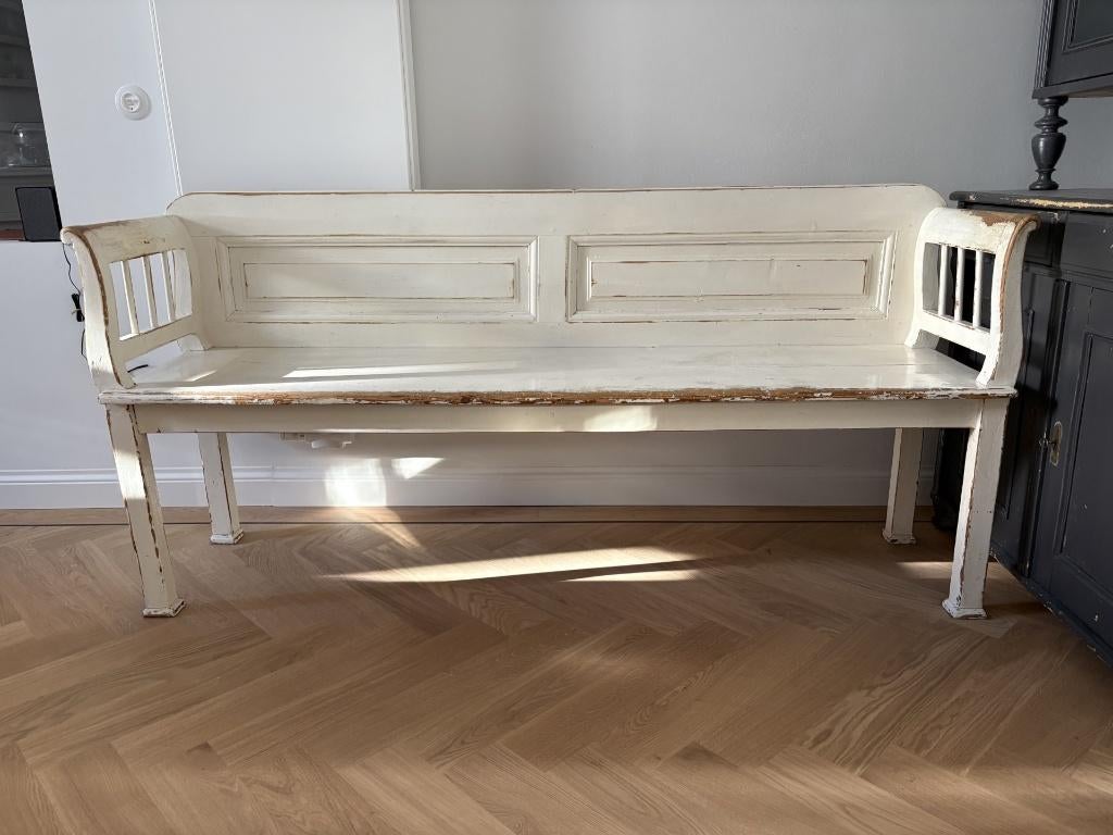 Houten Keukenbank, Ophalen