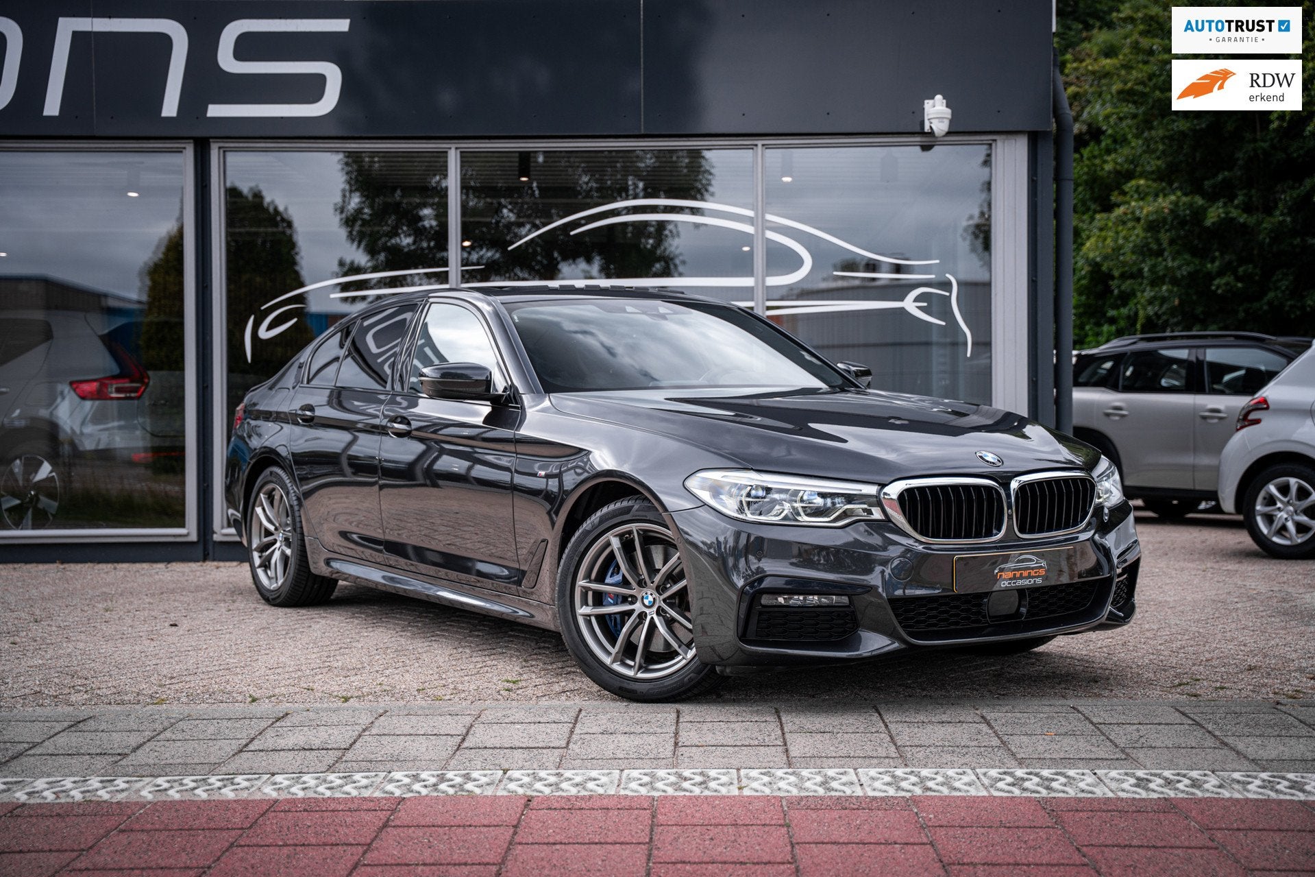 BMW 5-serie 530i xDrive High Executive|Pano|HUD|Memory|ACC|S, Automaat, 1998 cc, Gebruikt, 4 cilinders