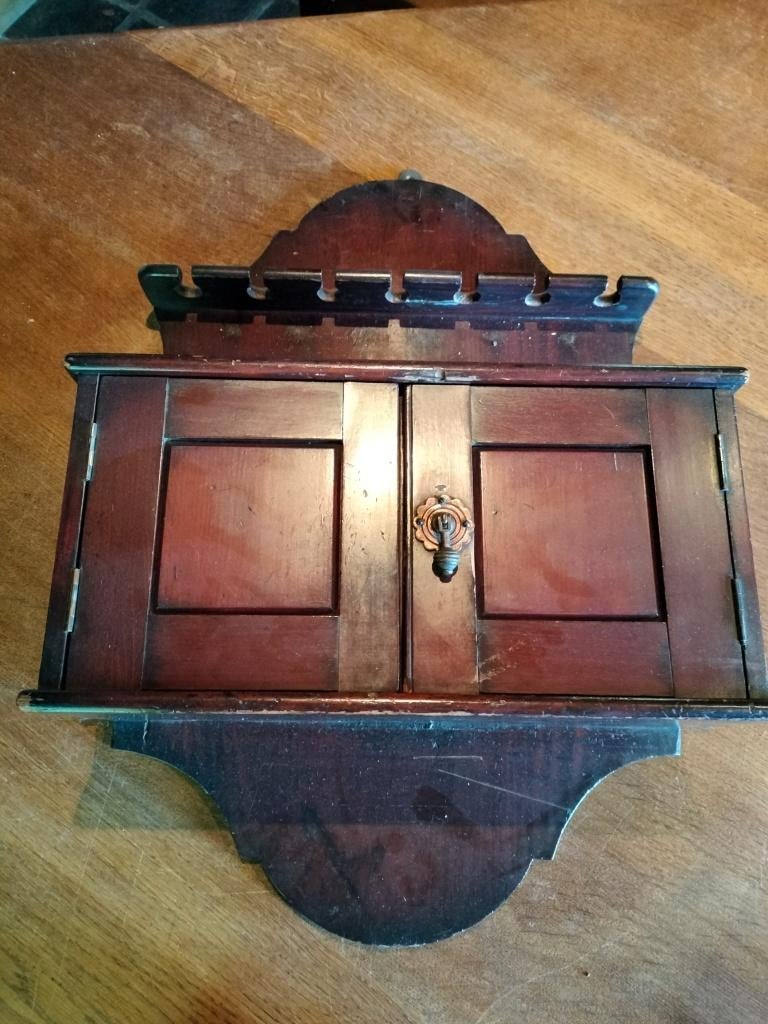 Antieke pijpenkast incl. 12 pijpen, Ophalen, Gebruikt, (Water)pijp