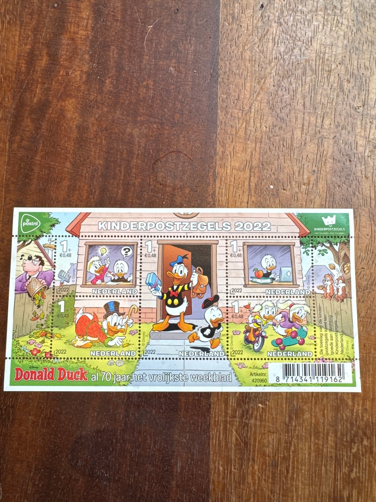 Kinderpostzegels 2022 Donald Duck - Postfris velletje, Postzegels en Munten, Postzegels | Nederland, Ophalen of Verzenden, Na 1940