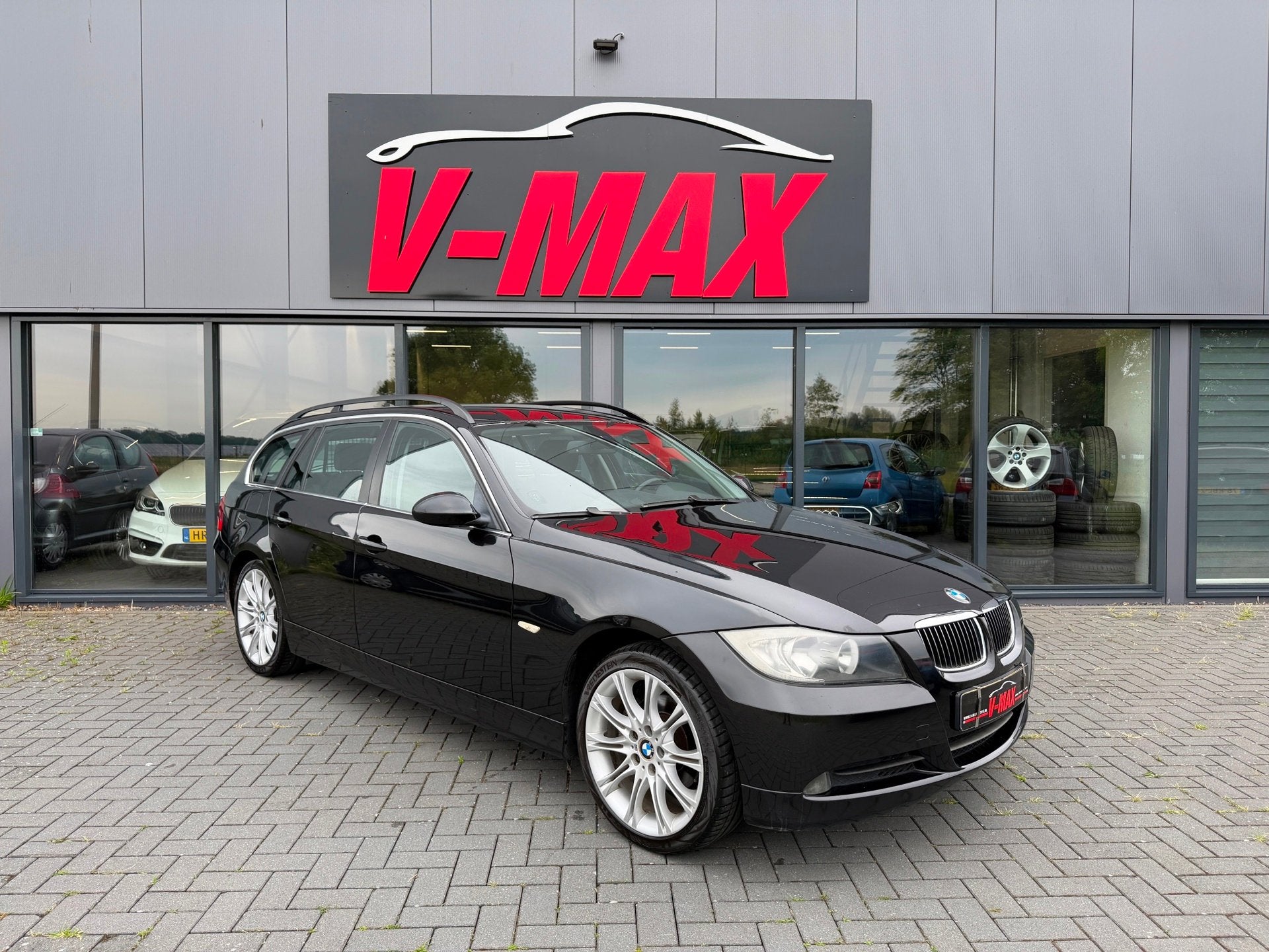 BMW 325i Touring High Executive NaviProf Sportint. Stoelver., Auto's, Automaat, Achterwielaandrijving, Zwart, 2497 cc