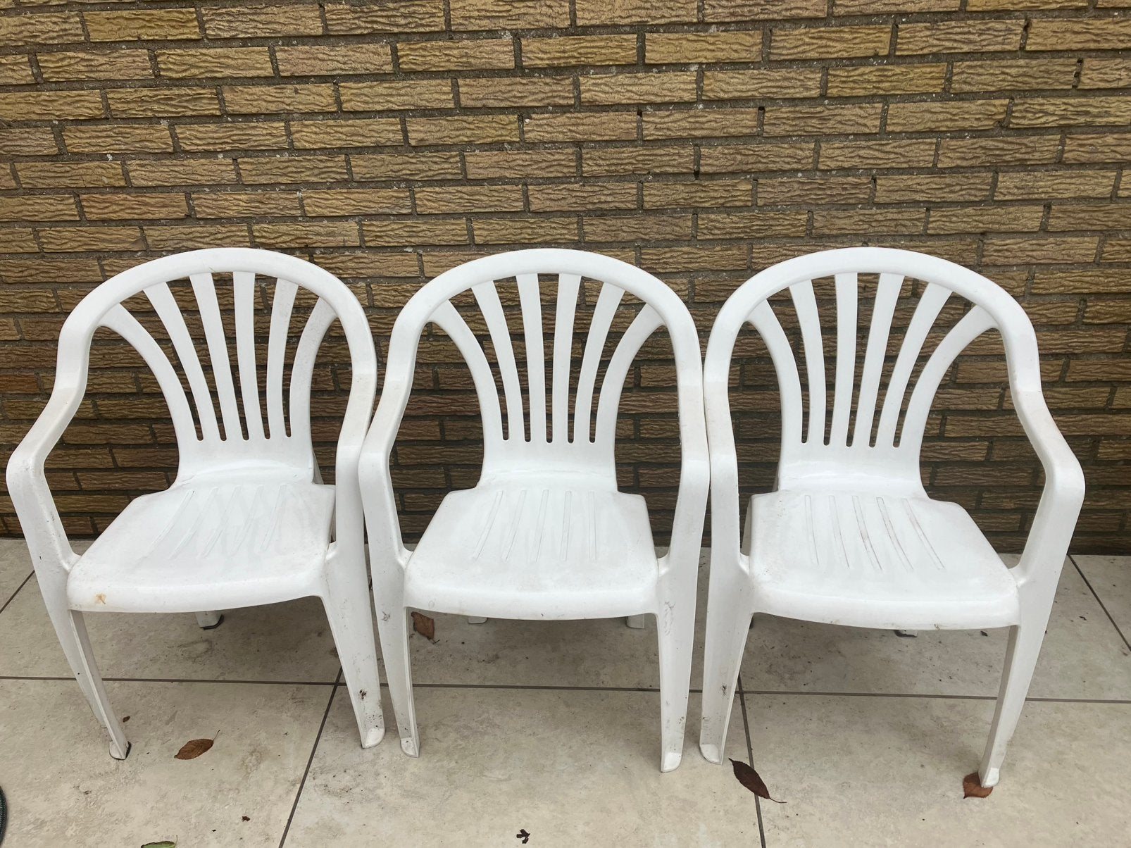 Gratis tuinstoelen, Ophalen, Gebruikt, Kunststof, Stapelbaar
