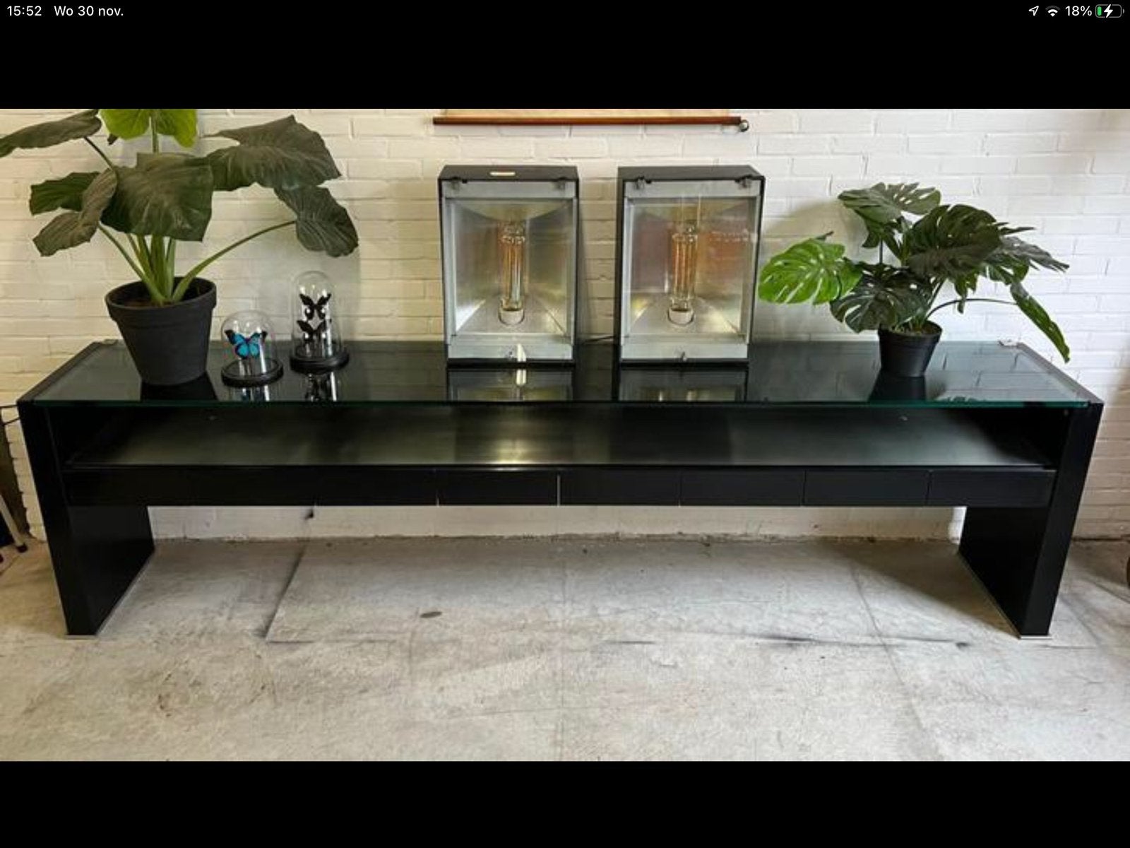 Osvaldo Borsani for Tecno long console table tafel, Ophalen, 25 tot 50 cm, Glas, 200 cm of meer