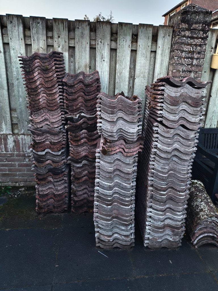 oude dakpannen, gratis ophalen, Ophalen, Gebruikt, Steen of Klei, 15 m² of meer