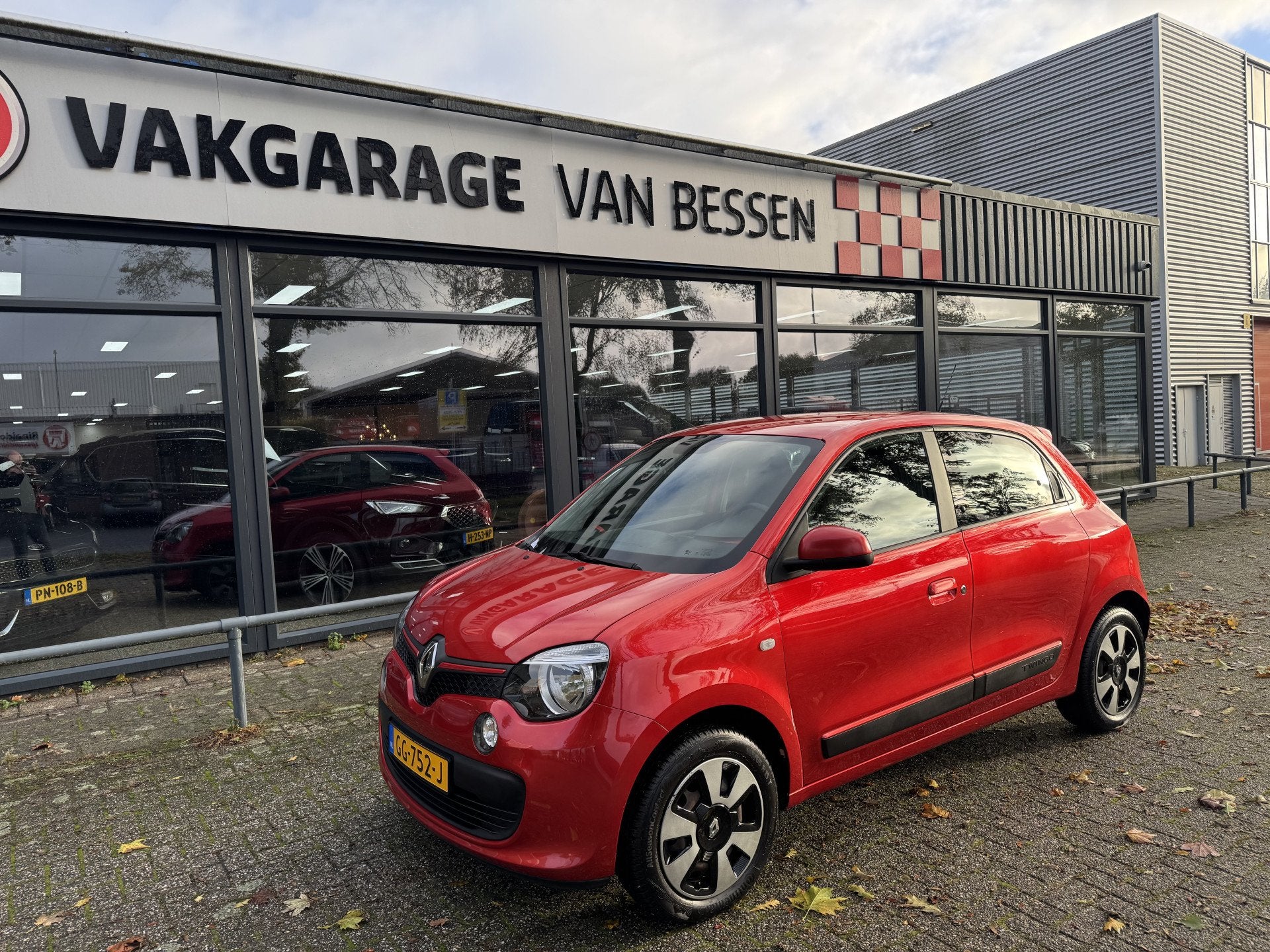 Renault Twingo 1.0 SCe Collection AIRCO-CRUISE (bj 2015), Auto's, Gebruikt, Euro 6, 840 kg, 4 stoelen
