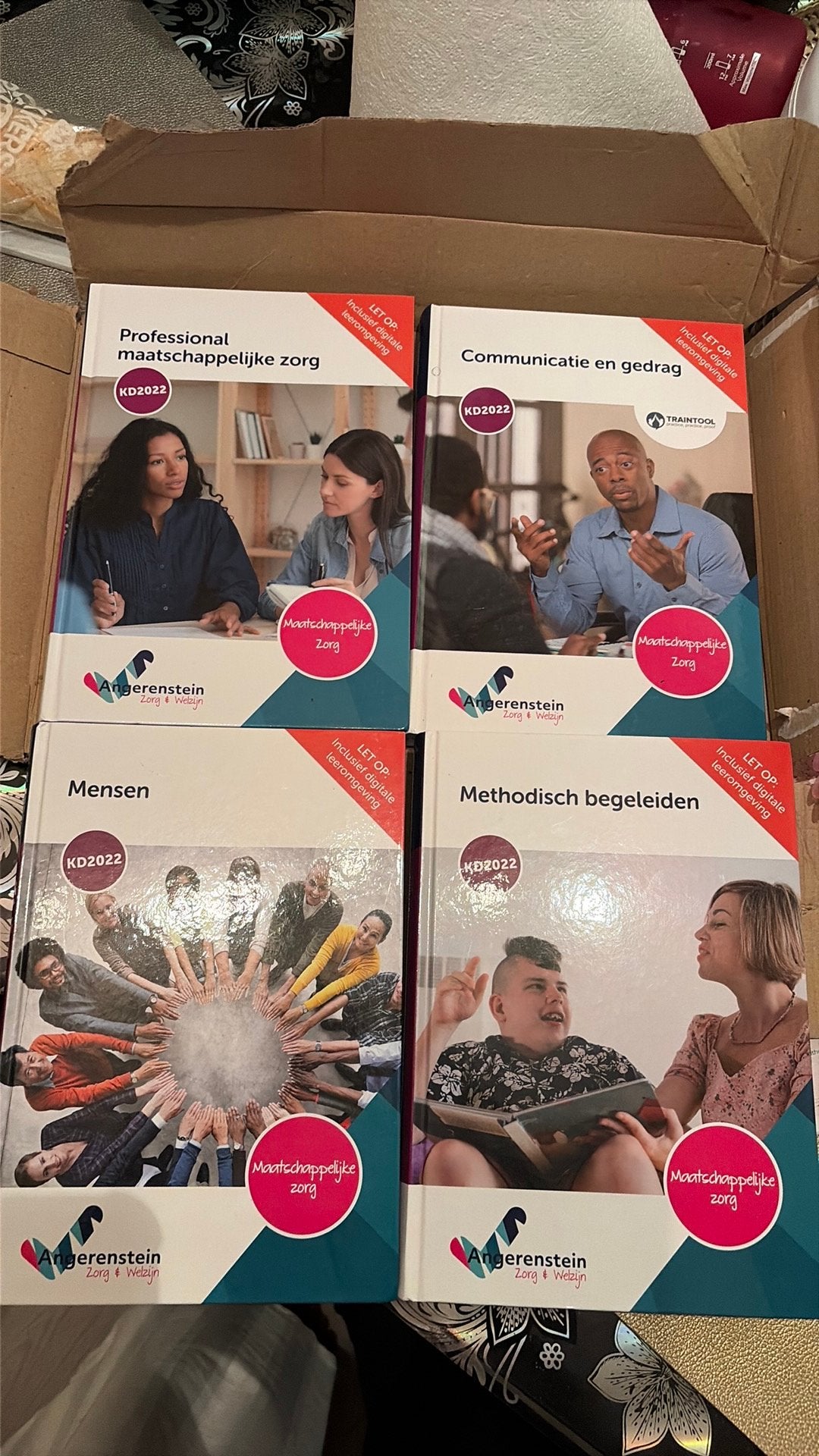 MBO 3 Begeleider Maatschappelijke Zorg boekenpakket, Boeken, Ophalen of Verzenden, Zo goed als nieuw, Overige niveaus