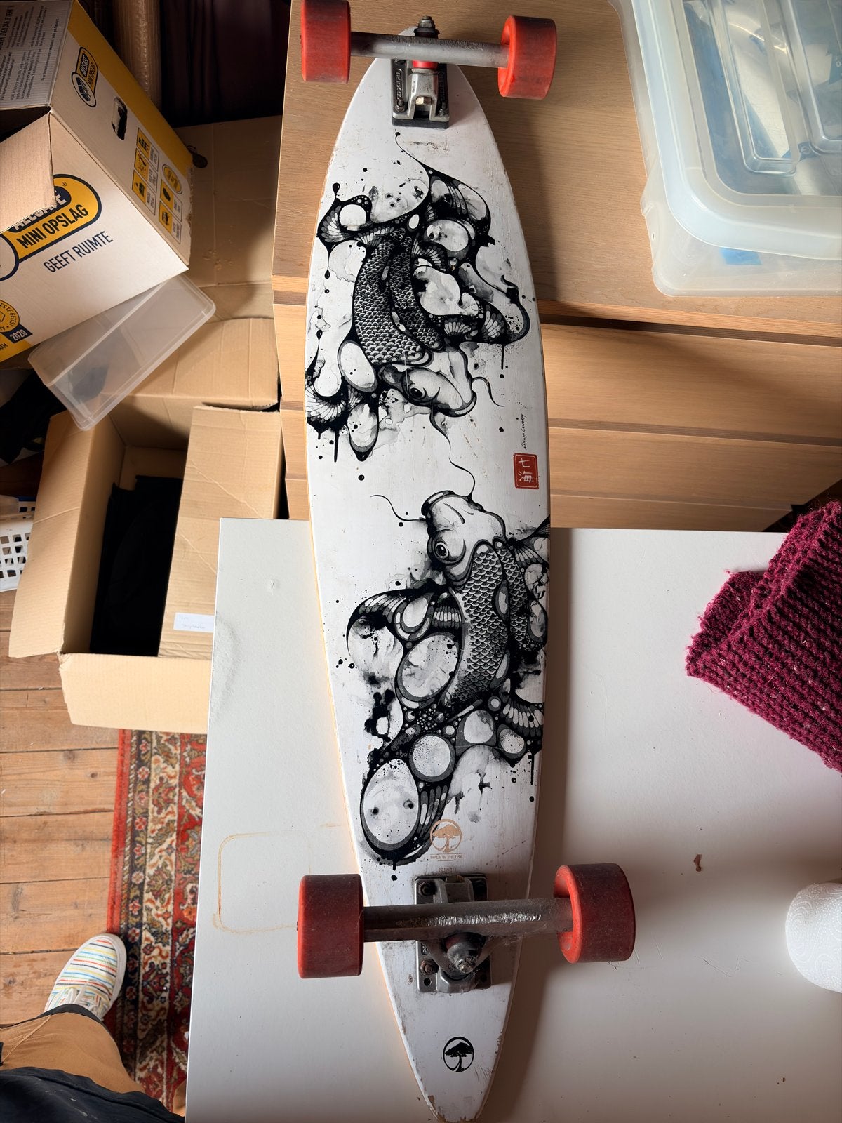 Arbor Longboard met unieke Koi-karper print, Ophalen, Gebruikt, Skateboard, Longboard
