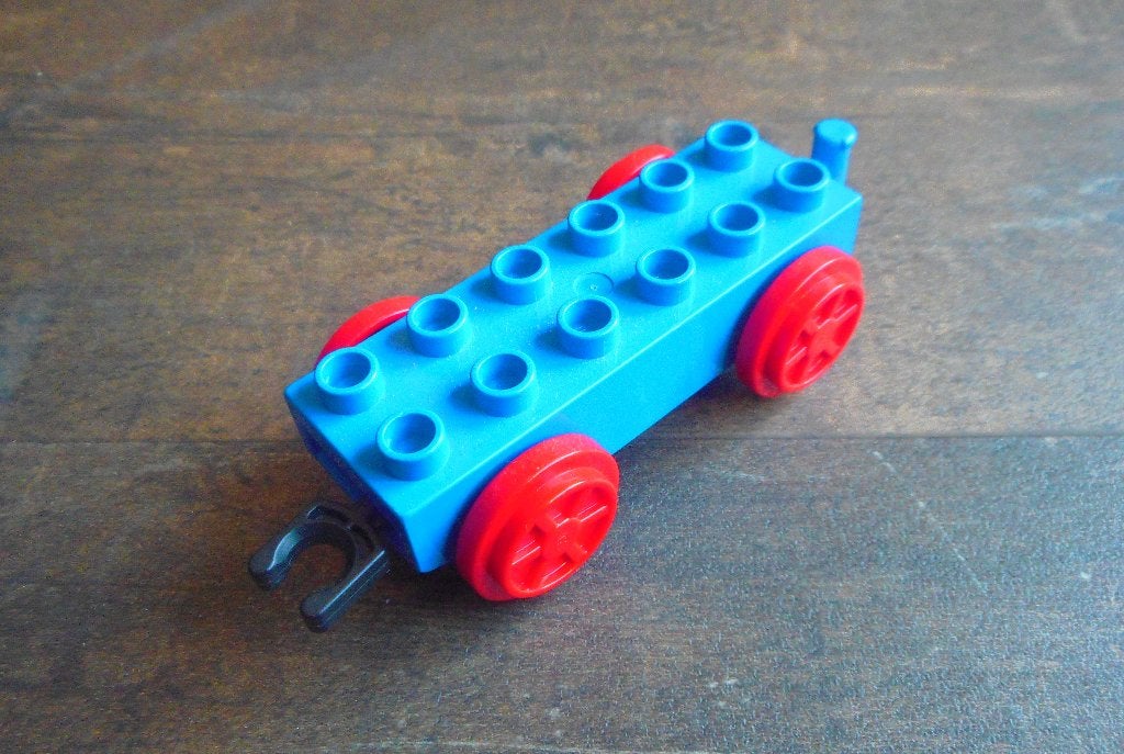 Lego Duplo Train Base 2x6 with Red Wheels (zie foto's) 20, Ophalen of Verzenden, Gebruikt, Losse stenen, Duplo