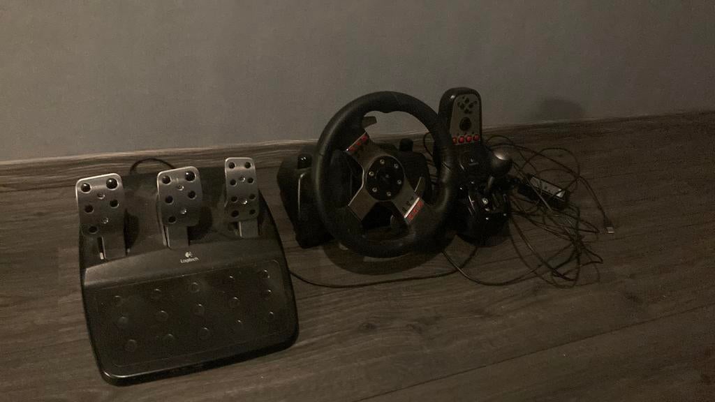 Logitech, Ophalen of Verzenden, Zo goed als nieuw