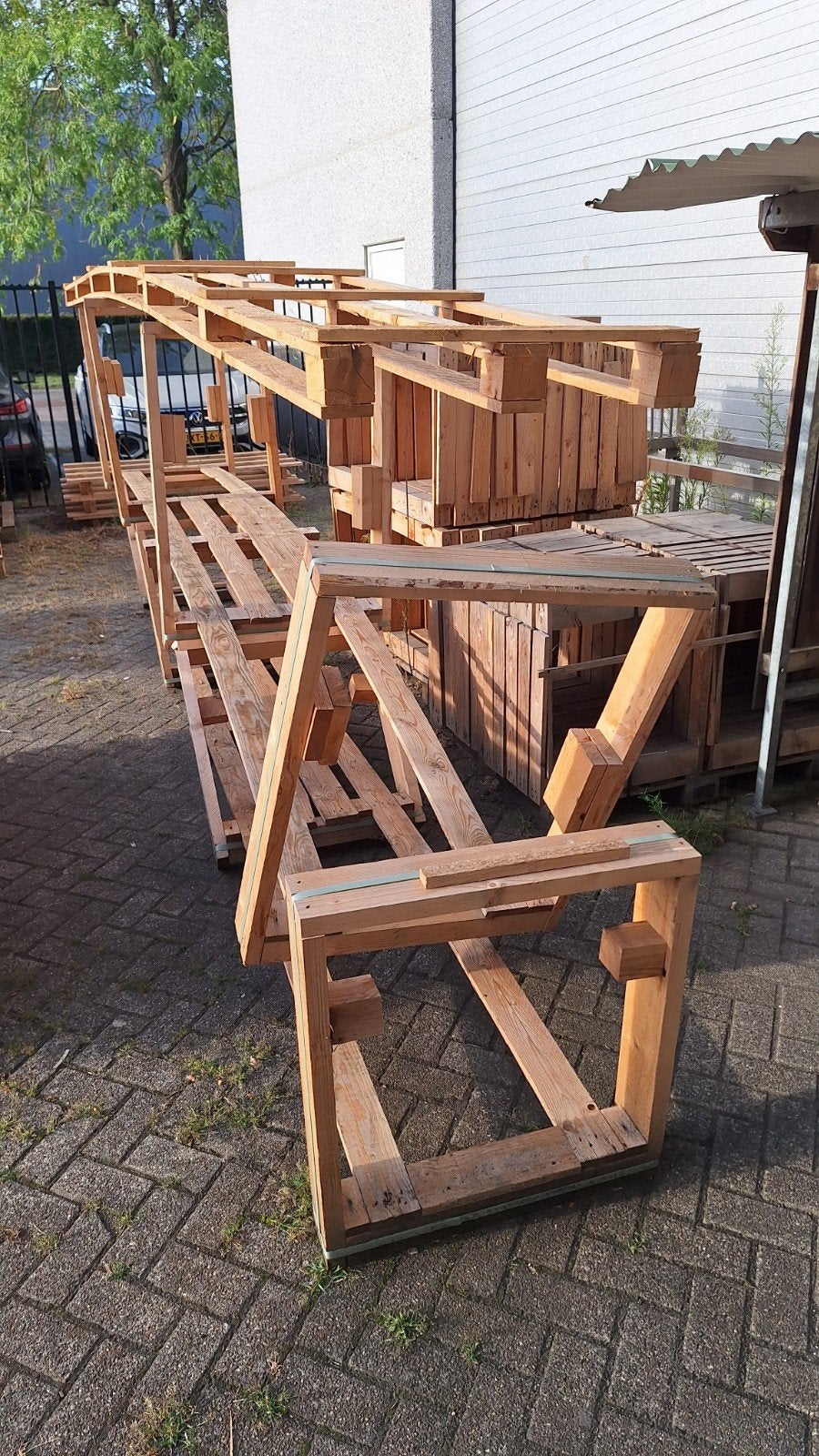 GRATIS KACHELHOUT, ophalen in Waalwijk 
Afhalen in Waalwijk, Tuin en Terras, Minder dan 3 m³, Ophalen