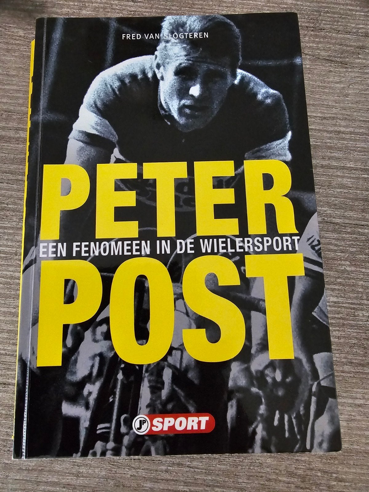 Peter Post: Een fenomeen in de wielersport, Ophalen of Verzenden, Gelezen, Fred van Slogteren